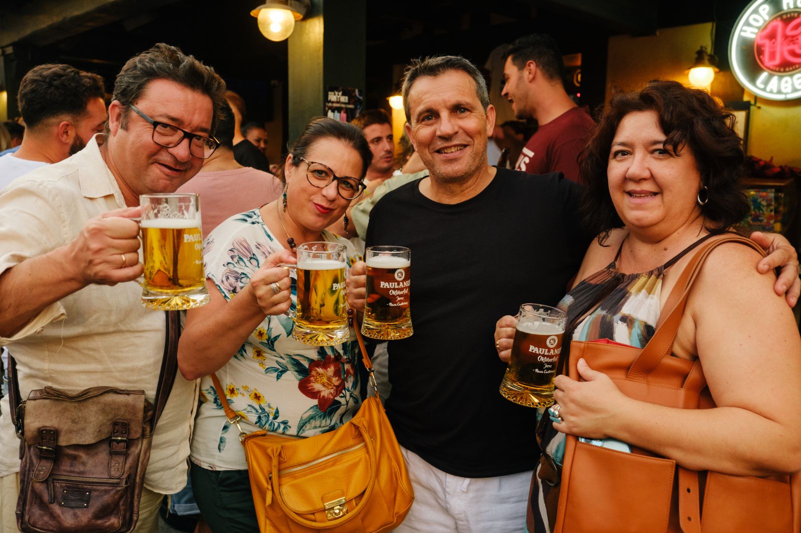 Búscate en el OktoberFest de Plaza Canterbury del viernes día 29 de septiembre