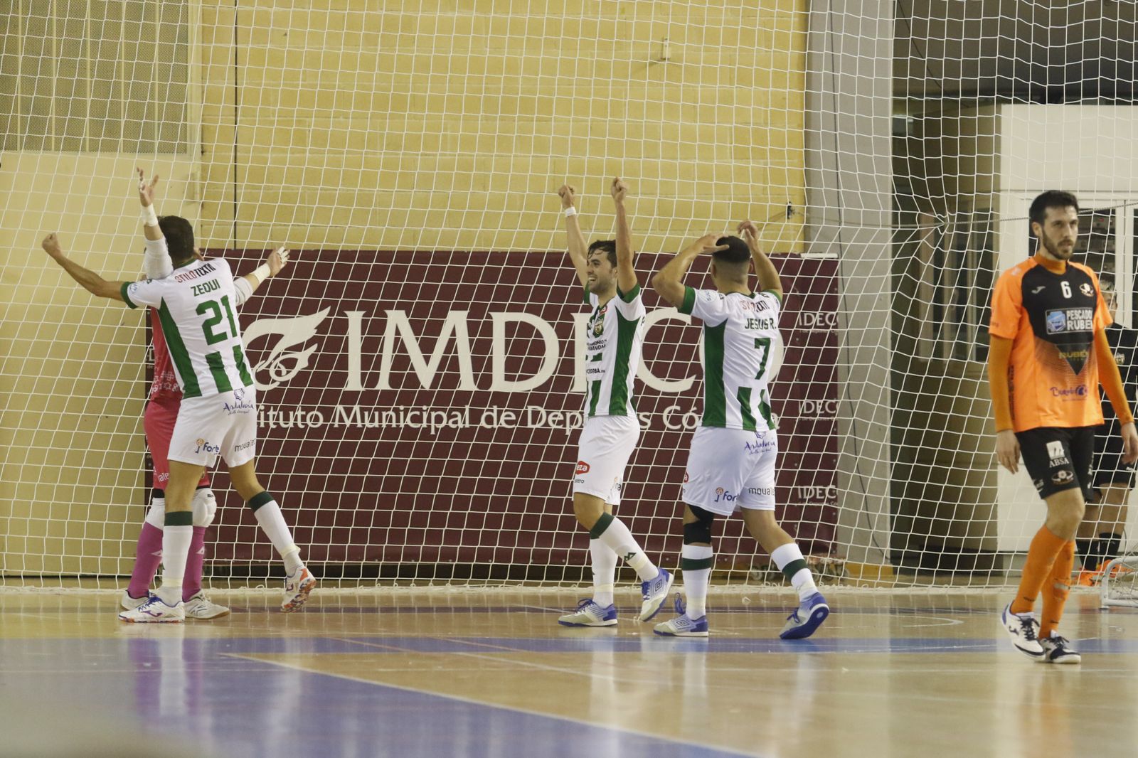 Fotografías de la victoria del Córdoba Patrimonio de la Humanidad ante el Burela