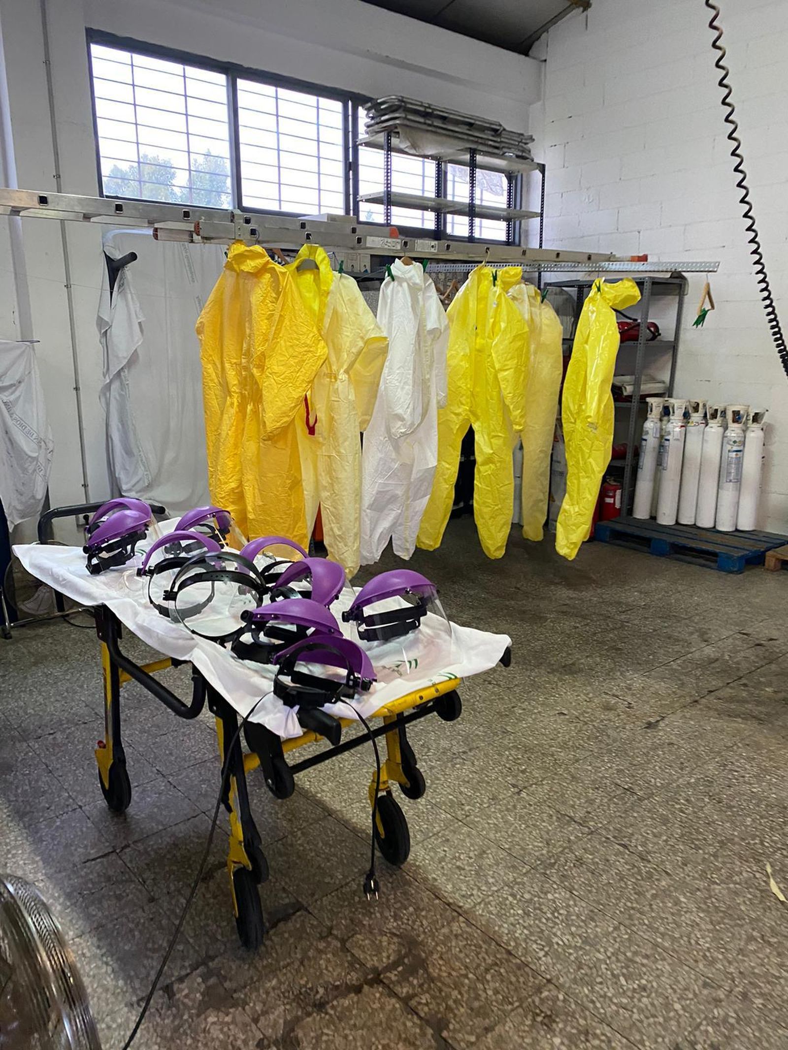 Los EPIS que se habrían estado reutilizando en el distrito Sevilla según Satse.