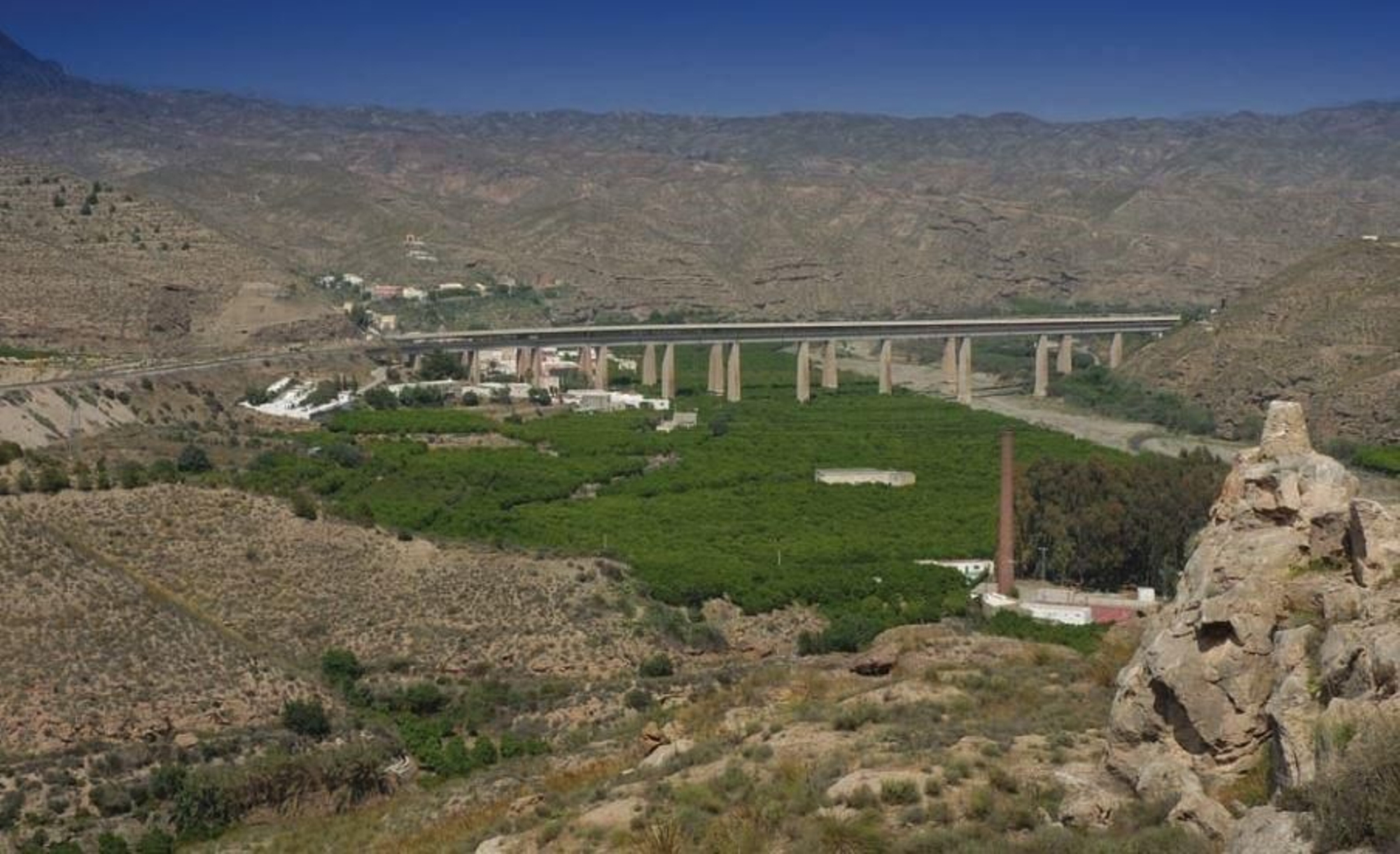 Panorámica de Santa Fe de Mondújar.