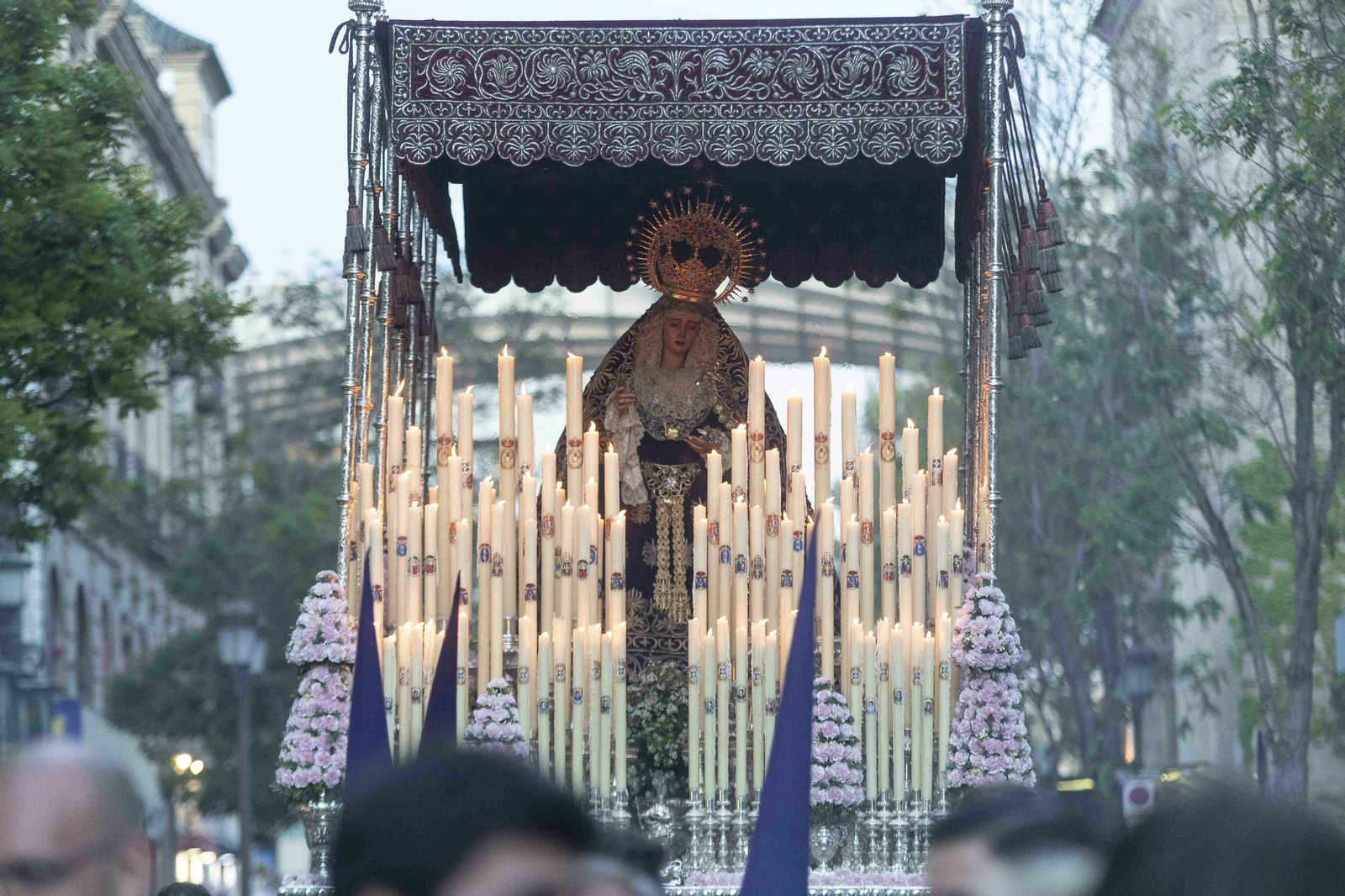 El Valle aprueba la restauración del palio por el IAPH.