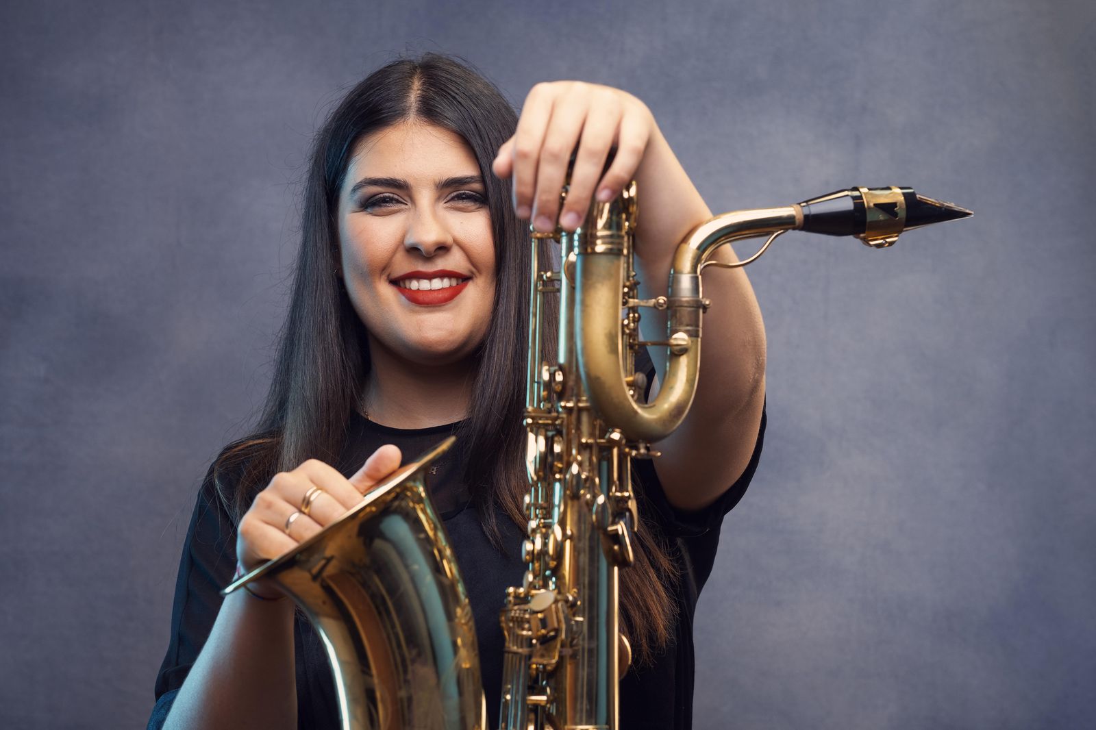 Alicia Camina (Sevilla, 1997) debuta en el medio discográfico