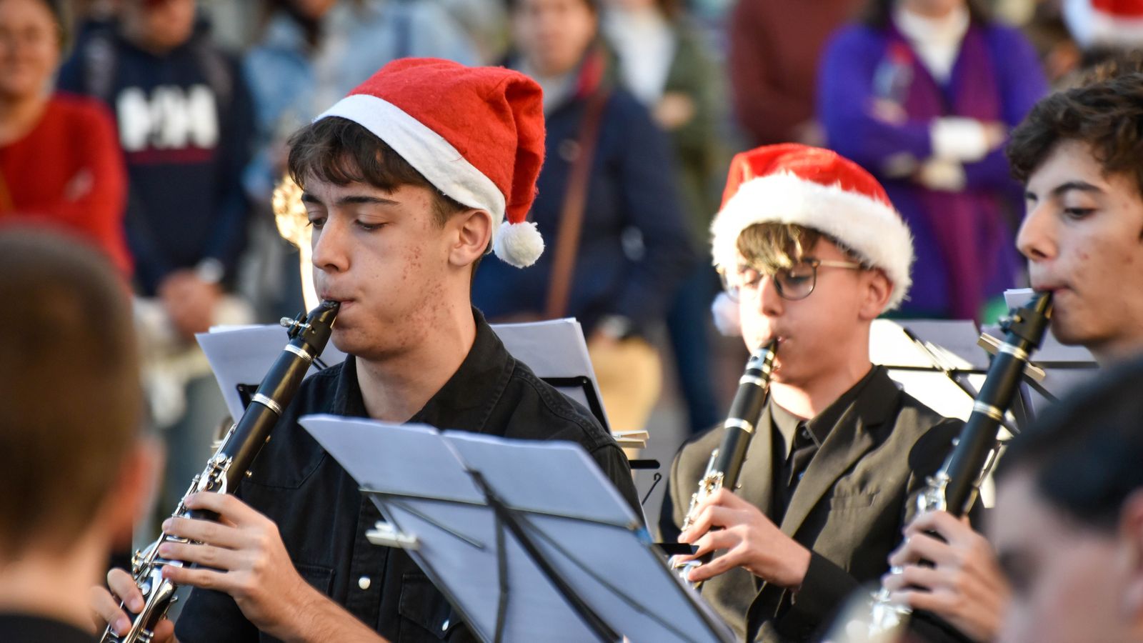 Concierto de Navidad de los alumnos de la Escuela sanchez Verdú en la Plaza Alta