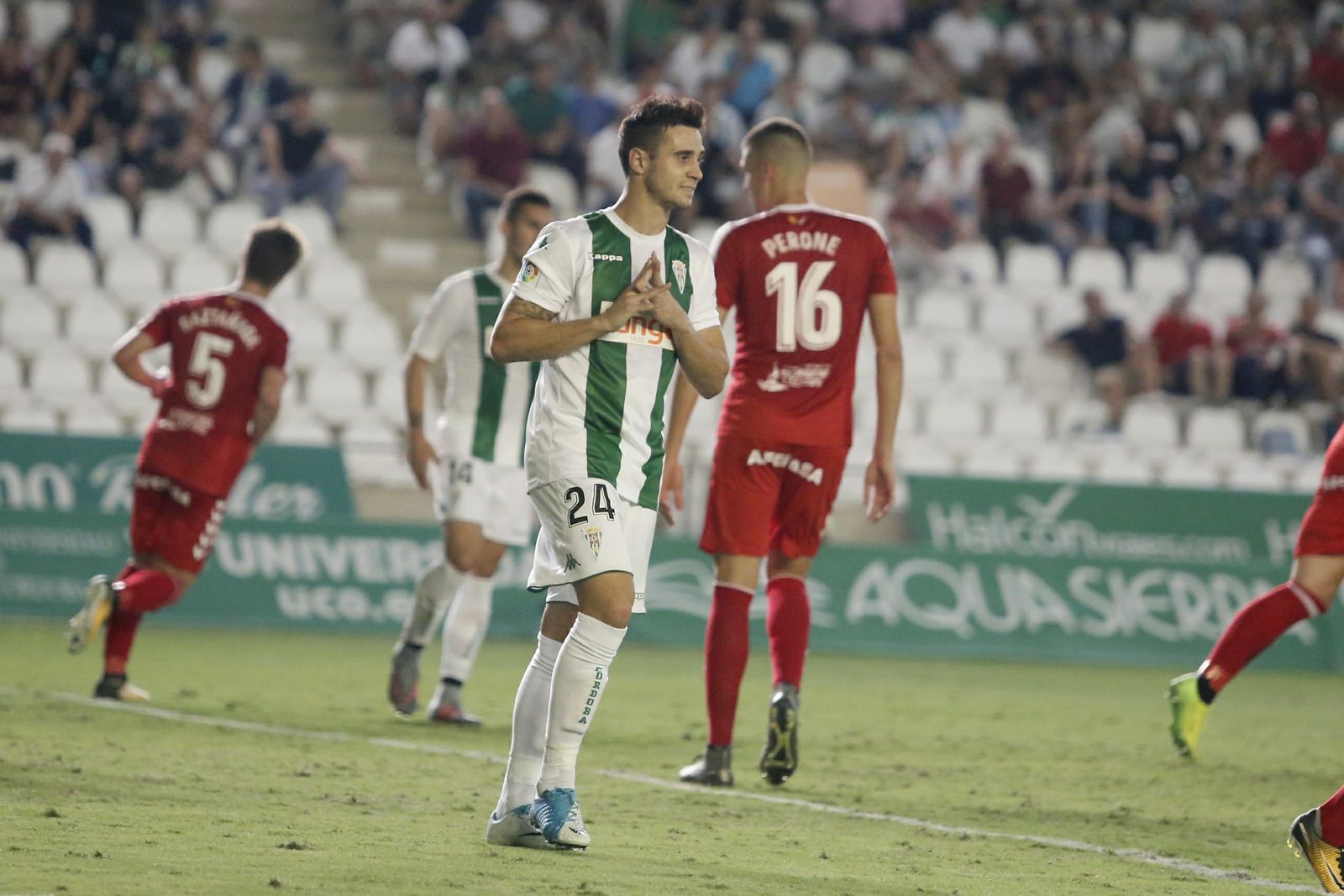 El Córdoba-Nástic, en imágenes