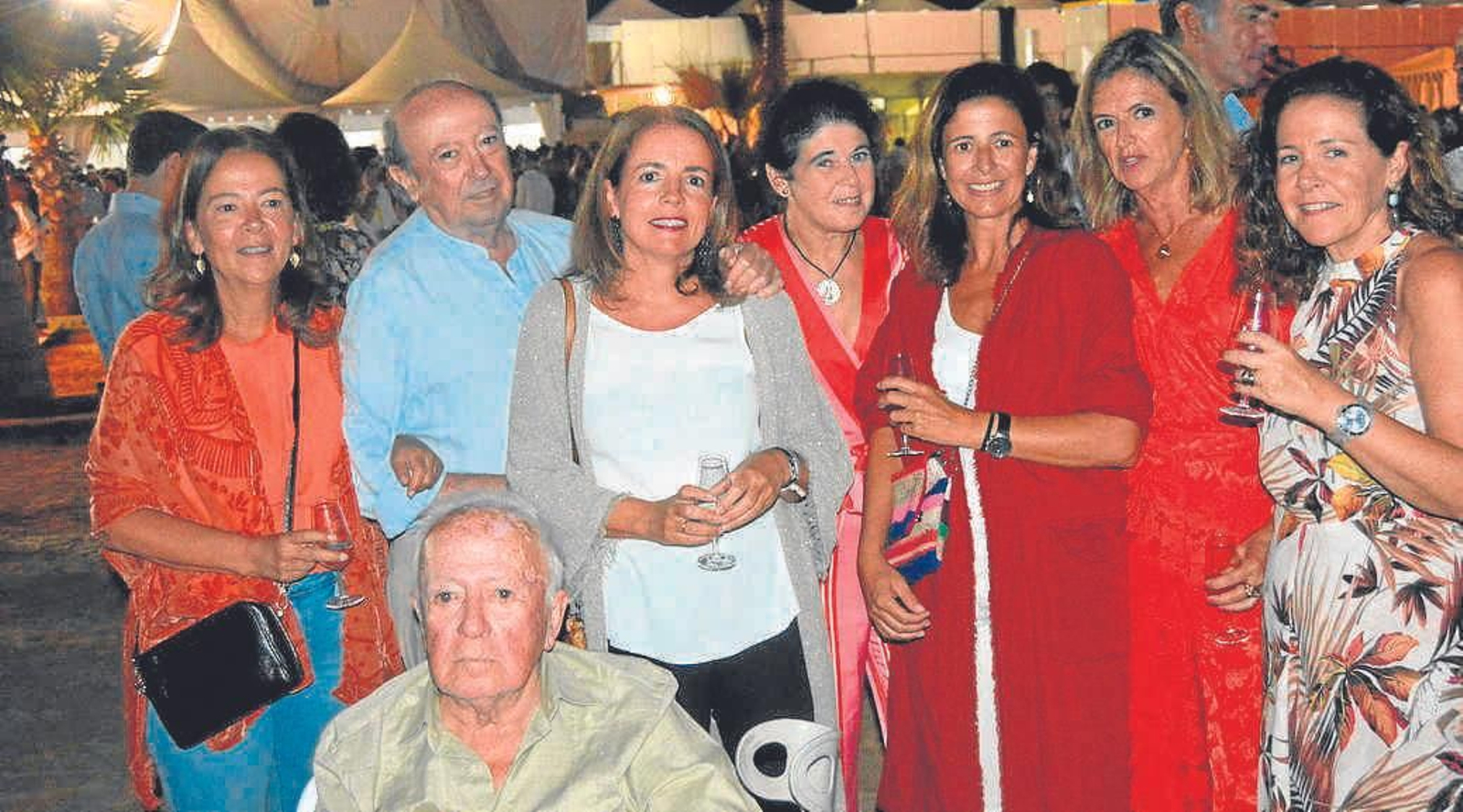 Juan Carlos Barbadillo con Sandra y Claudia  López de Carrizosa, José Antonio Barbadillo, Ana Barbadillo Gálvez, Paloma Barbadillo, Ana Barbadillo Fernández de los Ríos y María Celestino Barbadillo.