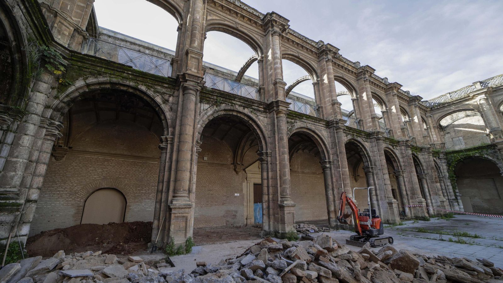 Estado actual del claustro.