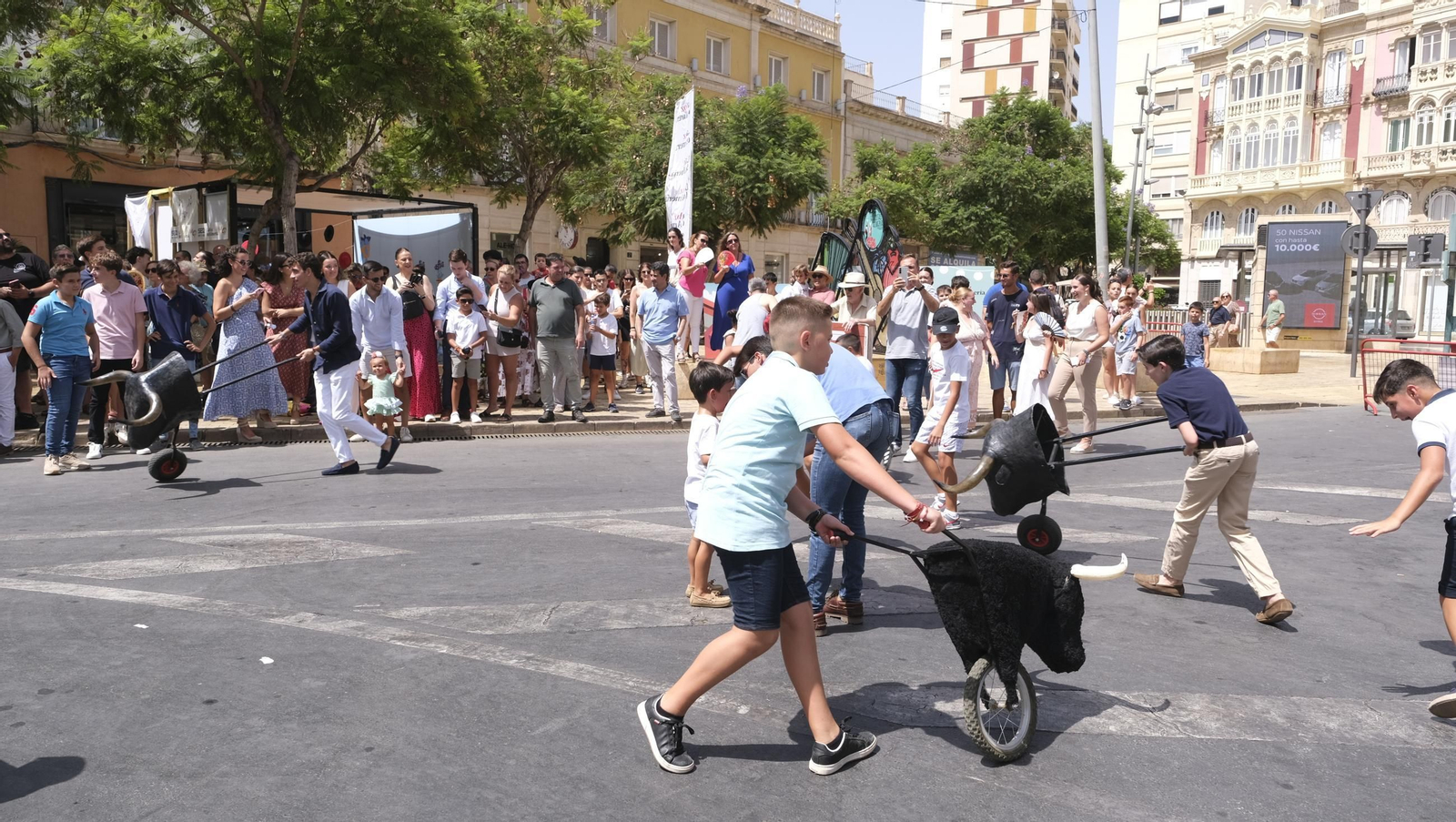 Exhibición de toreo de salón de la Escuela Taurina de Almería, en imágenes