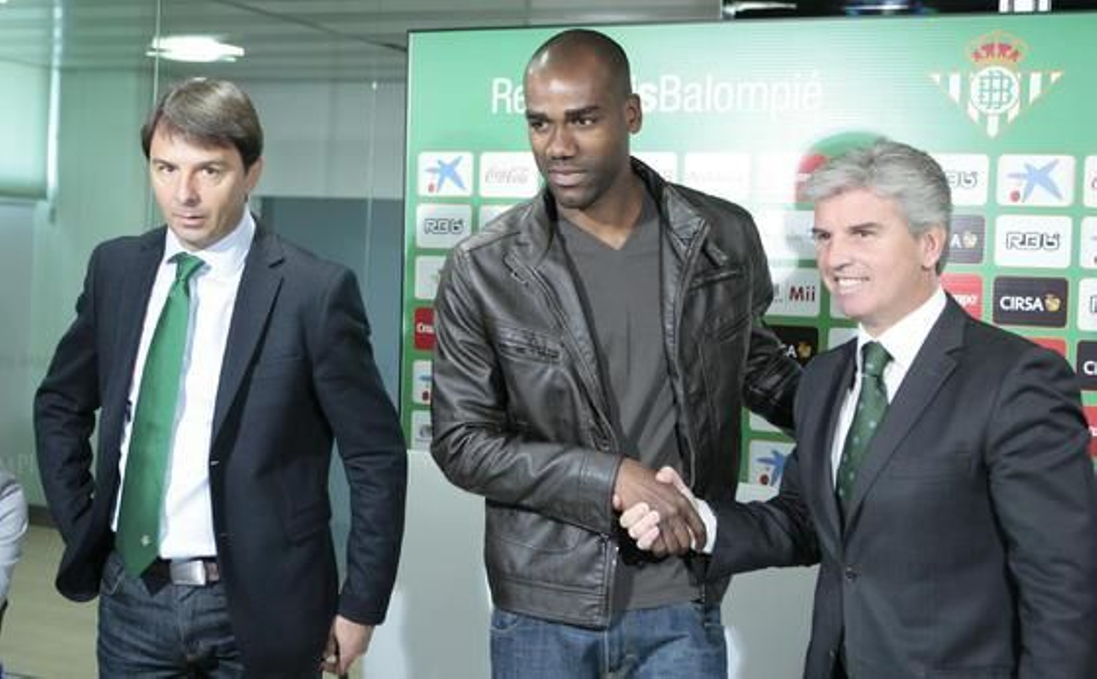 El central brasileño Paulao, durante su presentación.durante 

Foto: Juan Carlos Muñoz