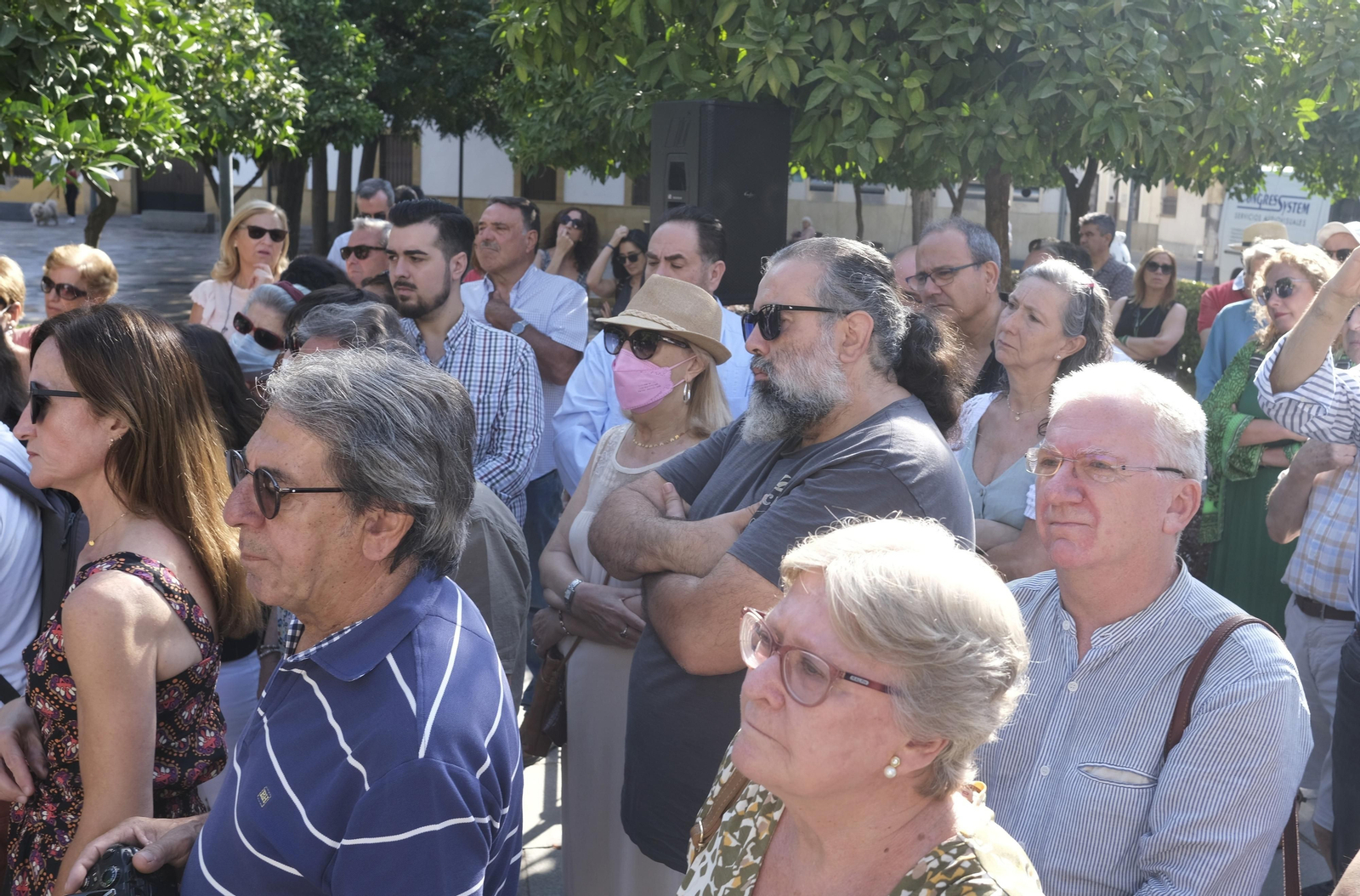 La inauguración de la nueva escultura en homenaje a los Patios de Córdoba, en imágenes