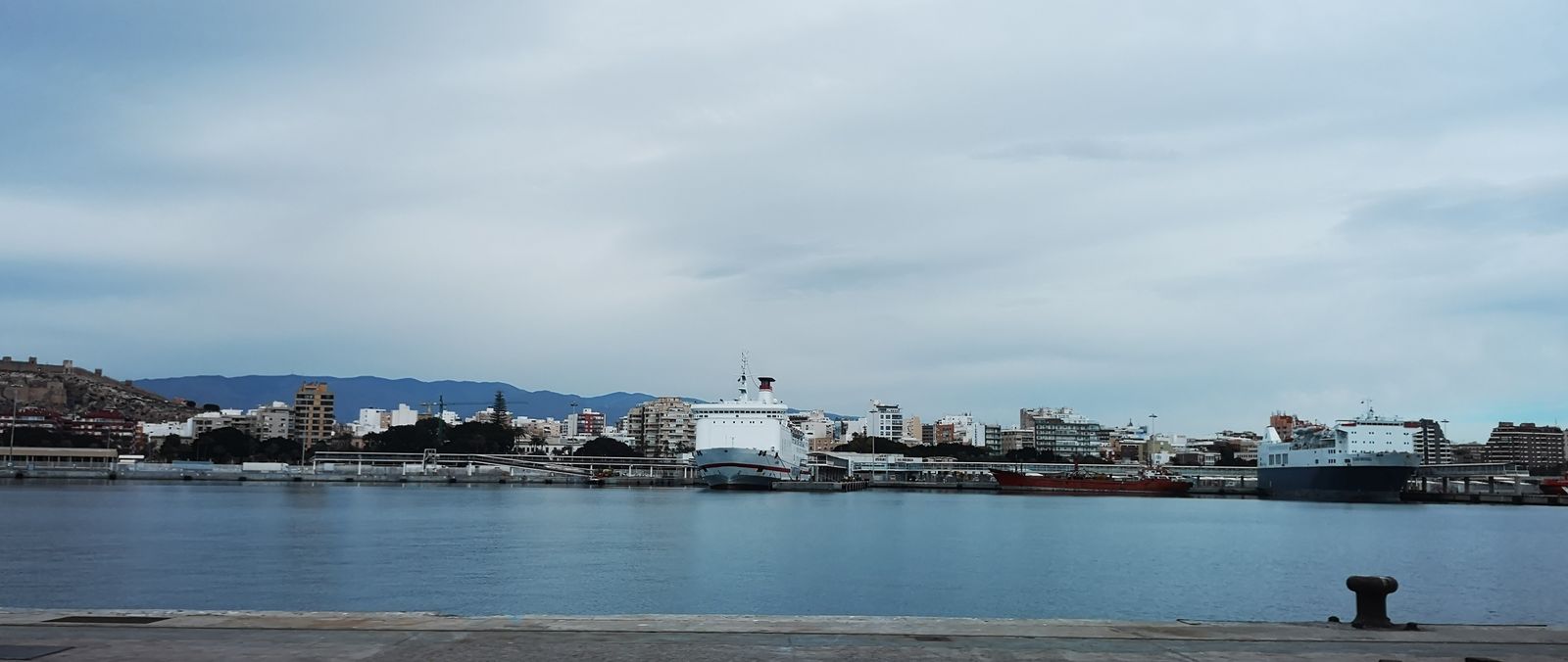 Puerto de Almería