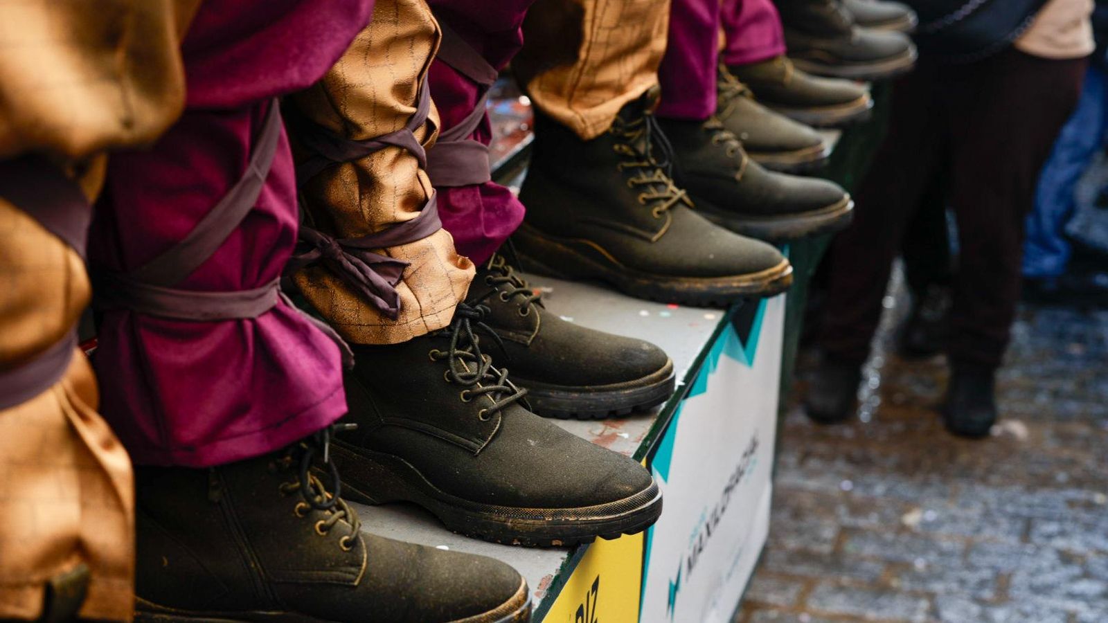 Las mejores imágenes del primer domingo de Carnaval de Cádiz