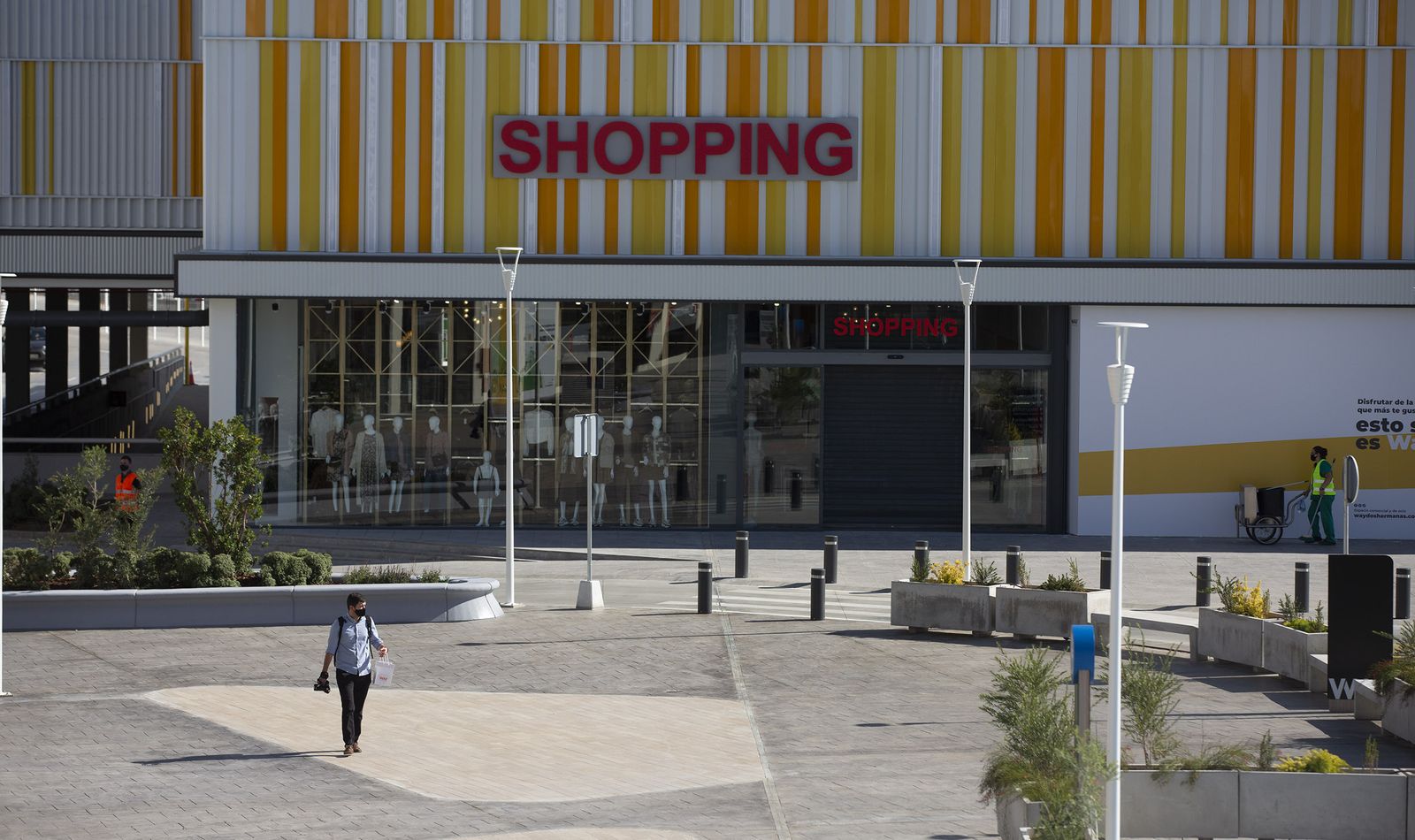 Las imágenes del espacio comercial Way Dos Hermanas