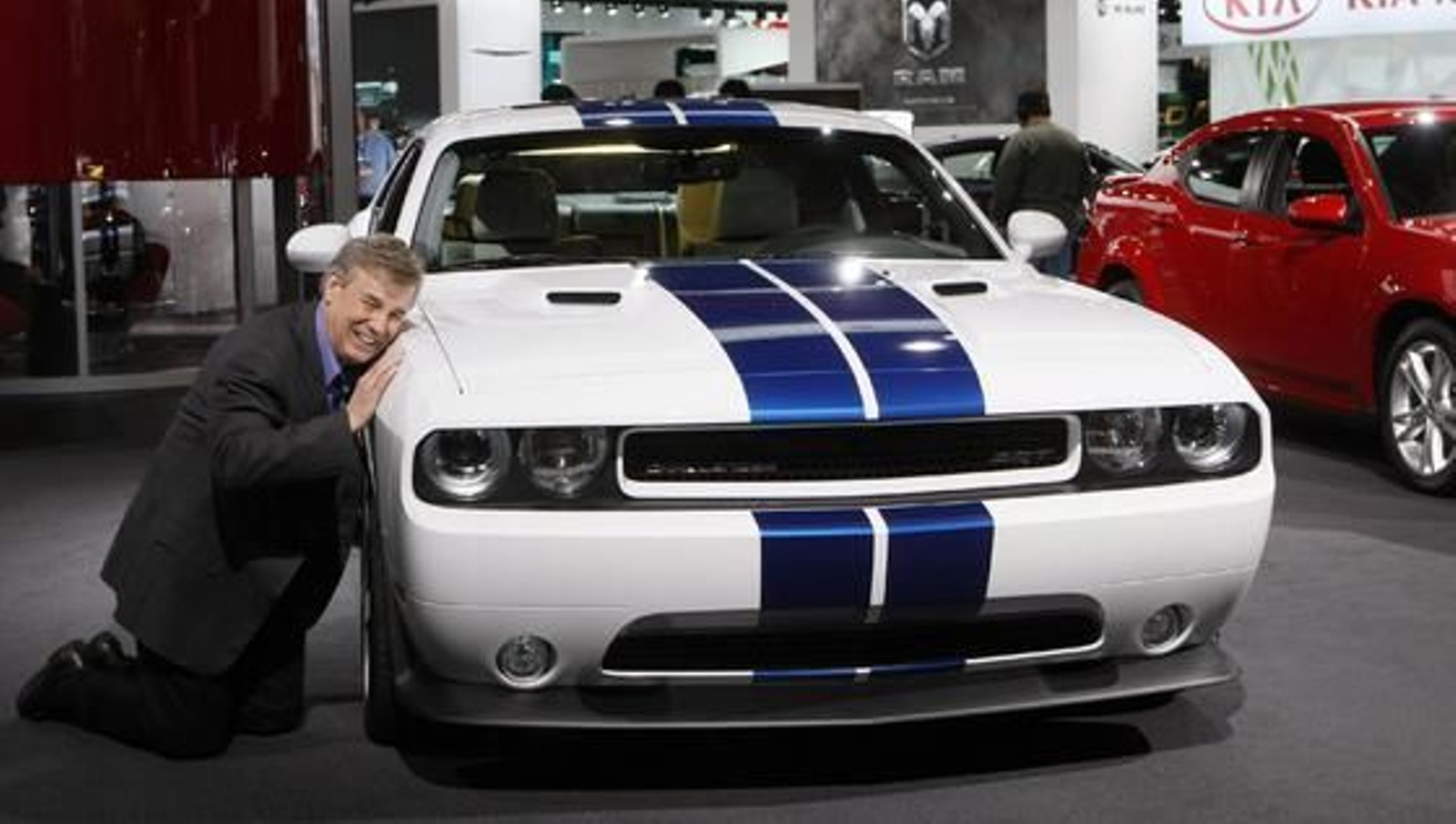 Presentación de los diferentes modelos de coches en el Salón de Detroit.

Foto: AFP/ Reuters