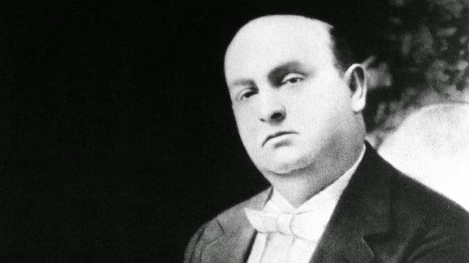 [2] Antonio Chacón.