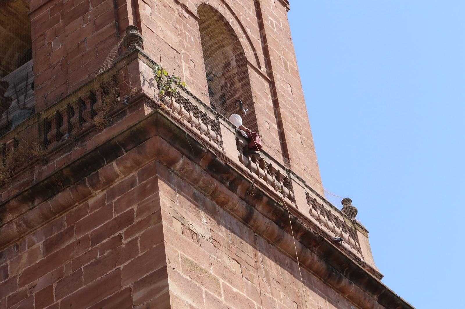 Las mejores imágenes de la fiesta de la Diablilla en Montoro: sustos, diversión y un espectacular tobogán gigante