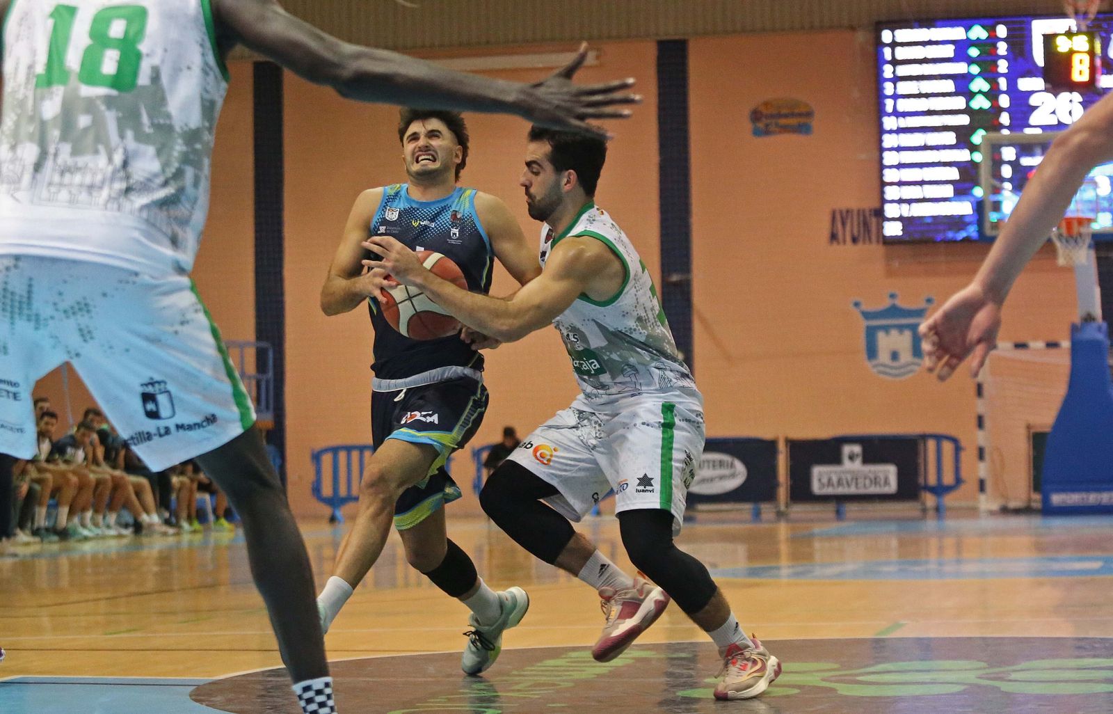 Las mejores fotos del UDEA - Albacete Basket