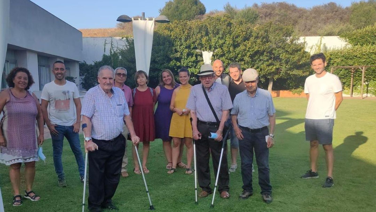 Parte de los integrantes de la asociación.