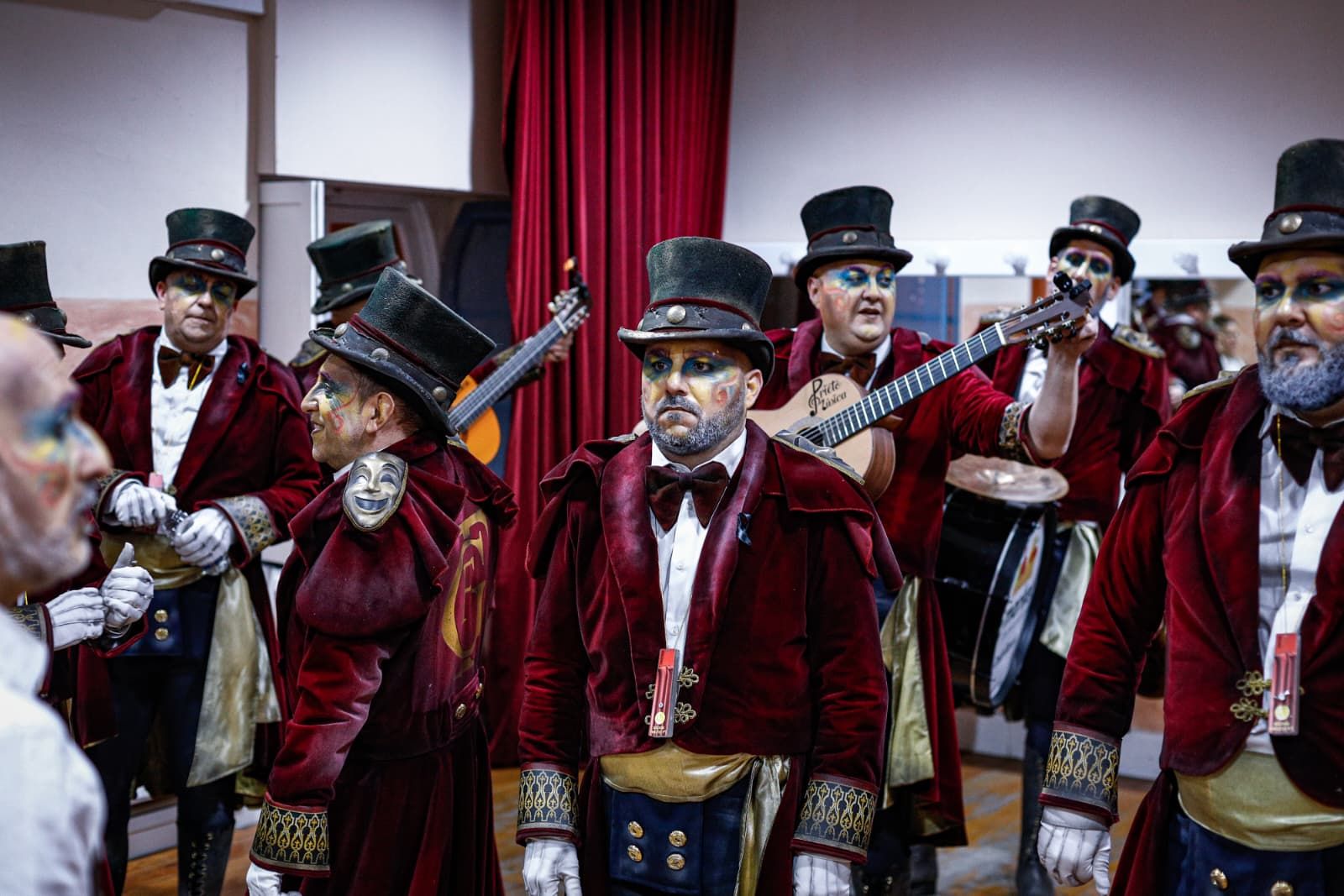 Búscate entre las mejores imágenes de la décimo cuarta sesión de preliminares del COAC 2026