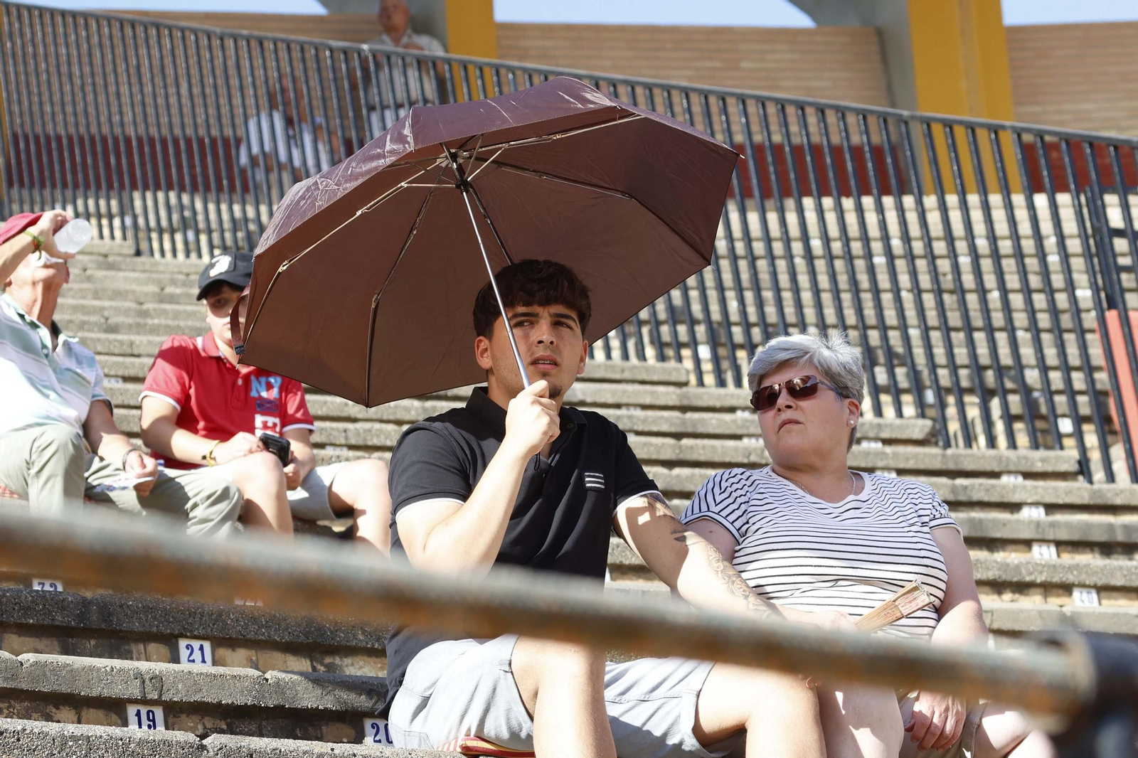 Búscate durante la corrida de toros del jueves de la Feria Real de Algeciras 2025