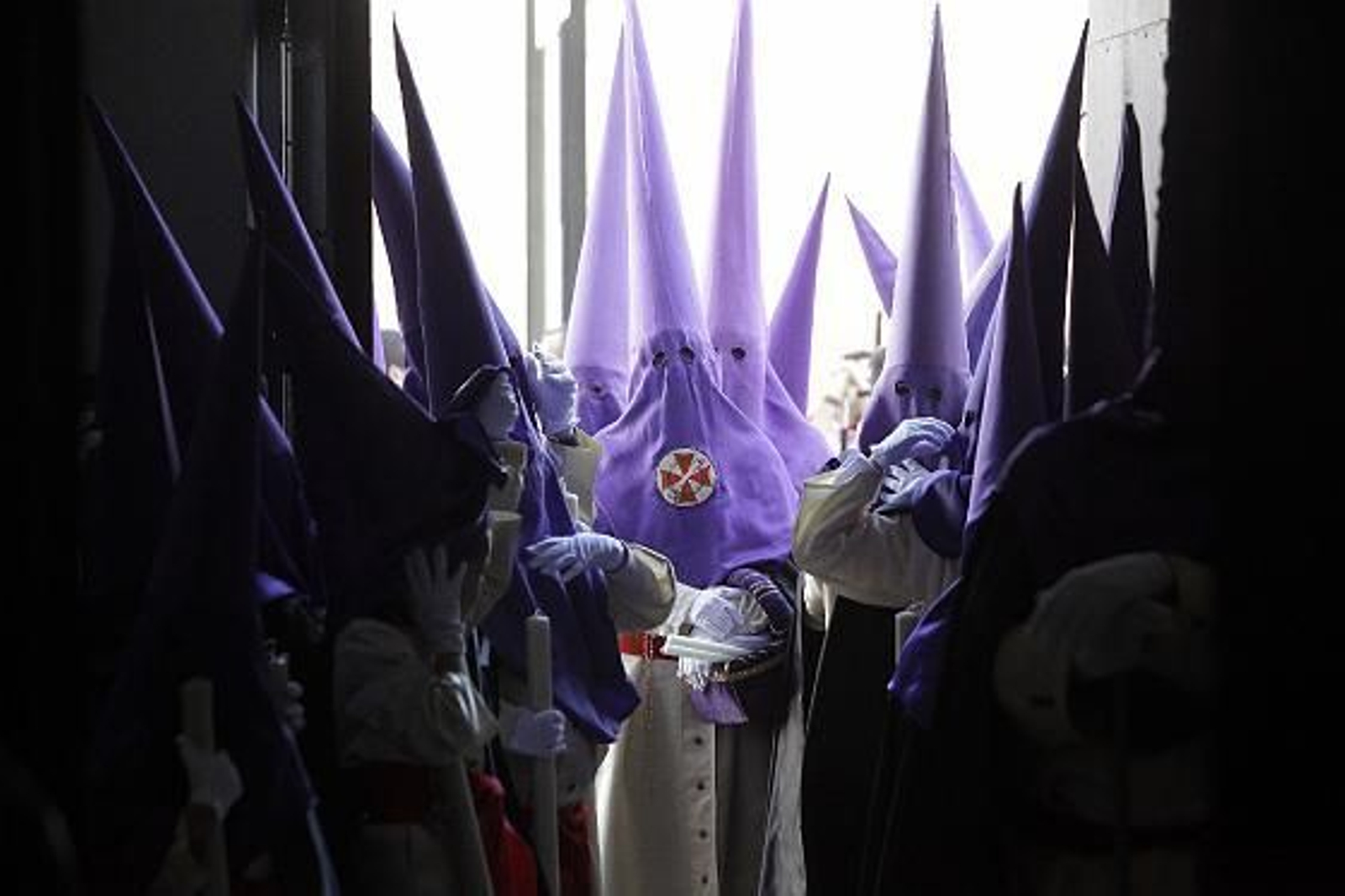 El barrio de La Merced vive su tarde grande con la salida de la Sentencia

Foto: Jesus Marin