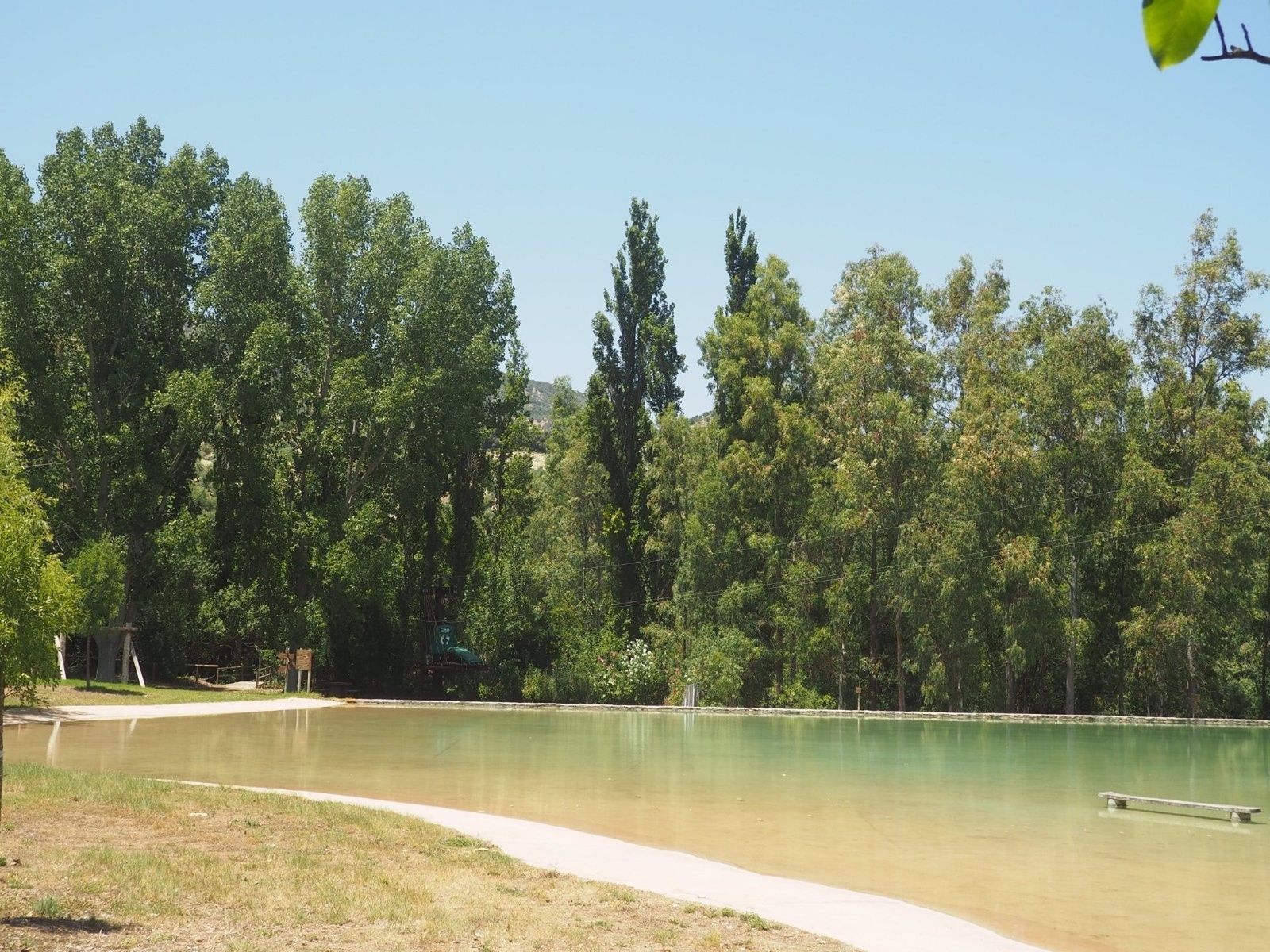 Playa de Zahara de la Sierra