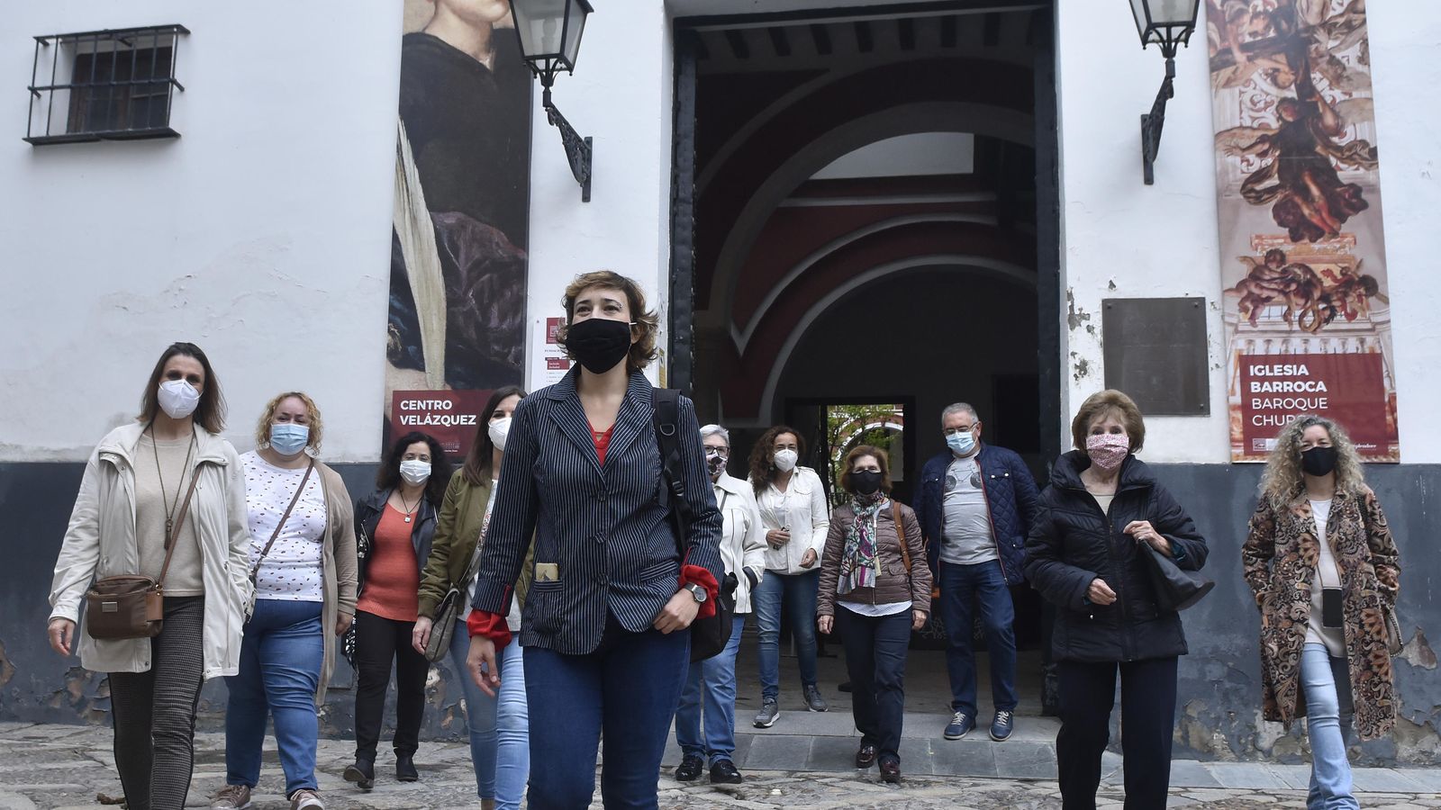 Los grupos en el Taller de Mujeres en la Historia de Sevilla son reducidos.