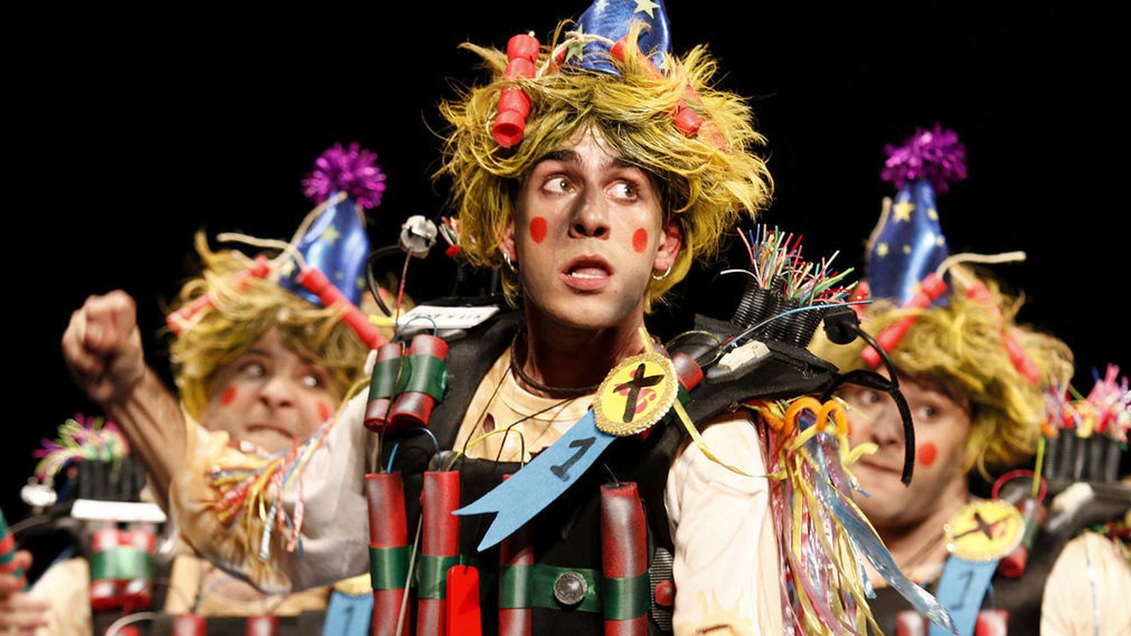 La chirigota de Pakoli 'Campeones por cojones', durante su actuación en el COAC 2018.