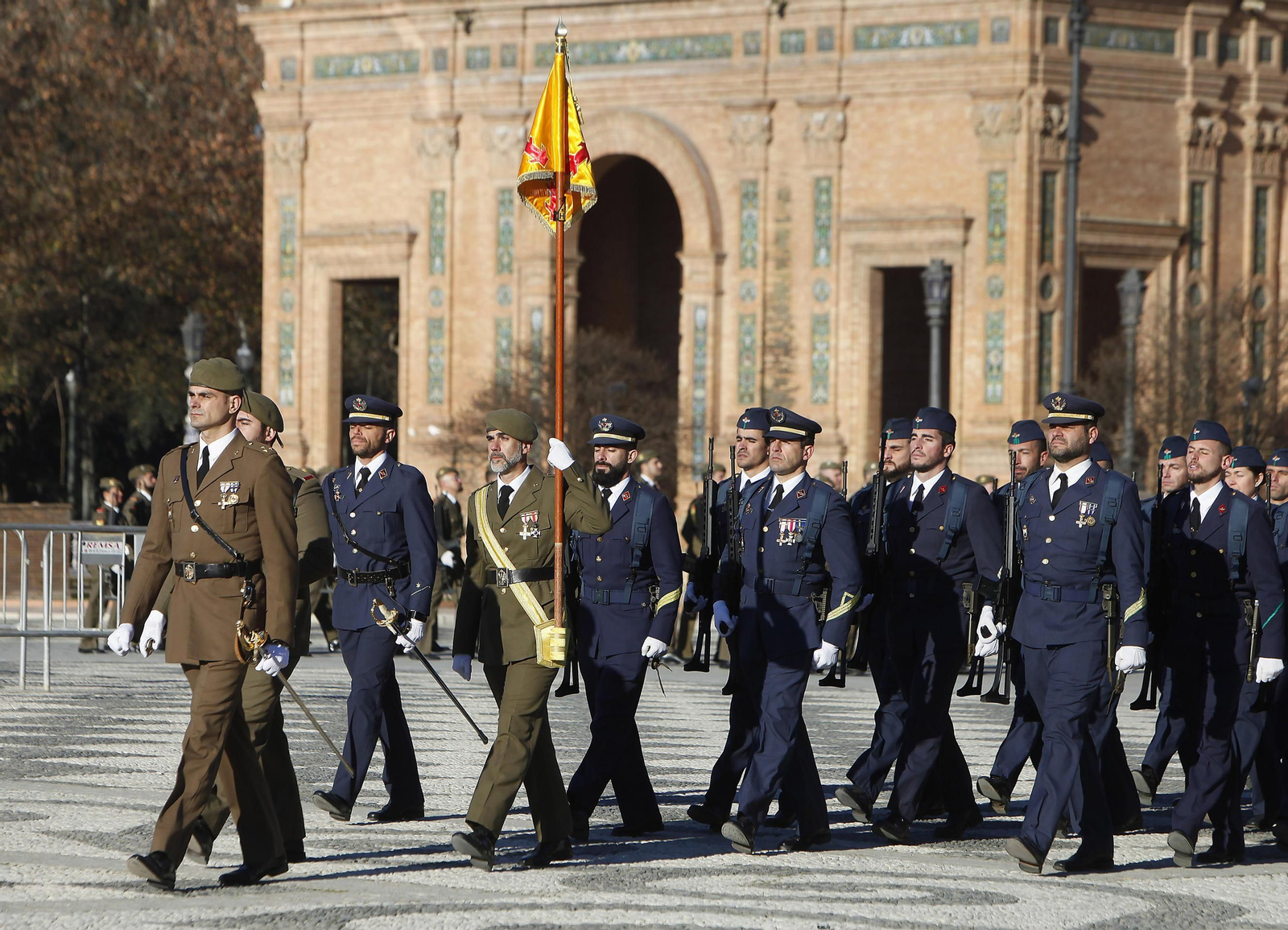 Las mejores imágenes de la Pascua Militar en Sevilla