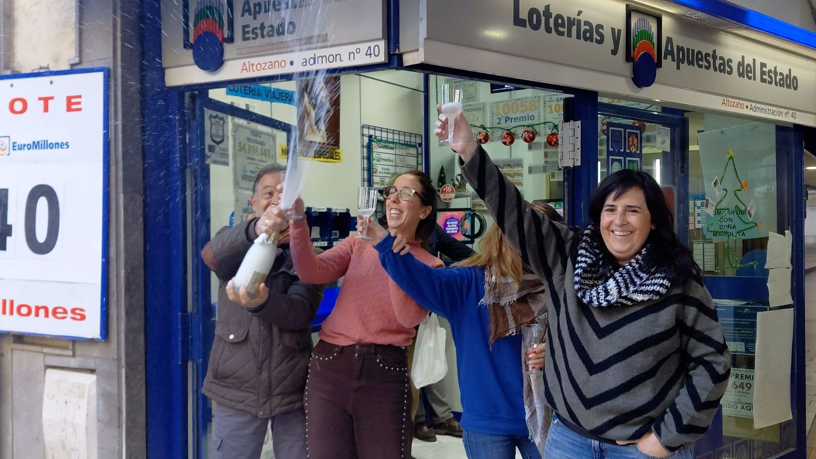 El 60649 es el número que ha sido premiado con 60.000 euros en cada serie