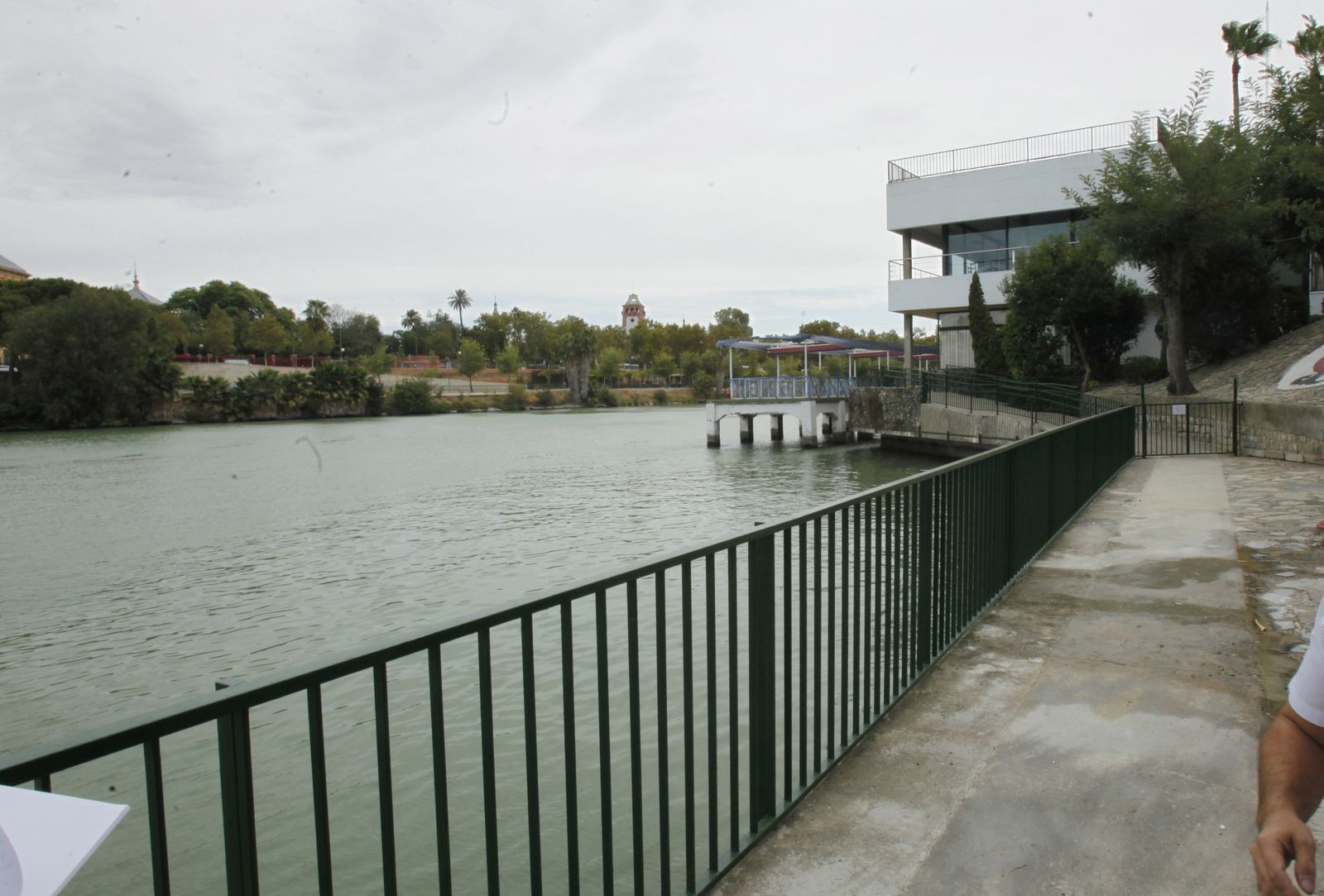Embarcadero de las instalaciones deportivas del Labradores