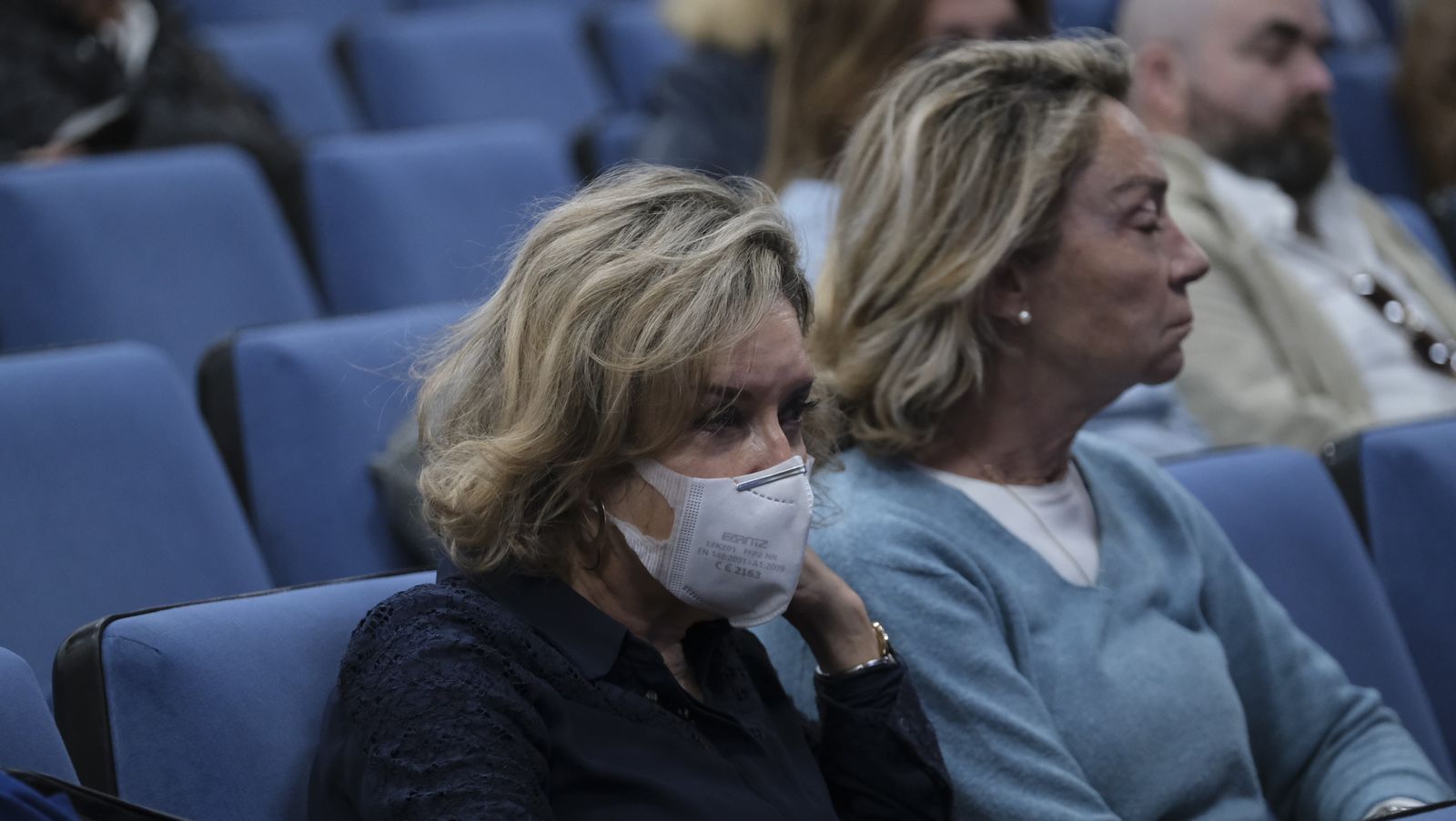 Imágenes del Diario de los Libros, con el escritor Álvaro Espina. Almería.