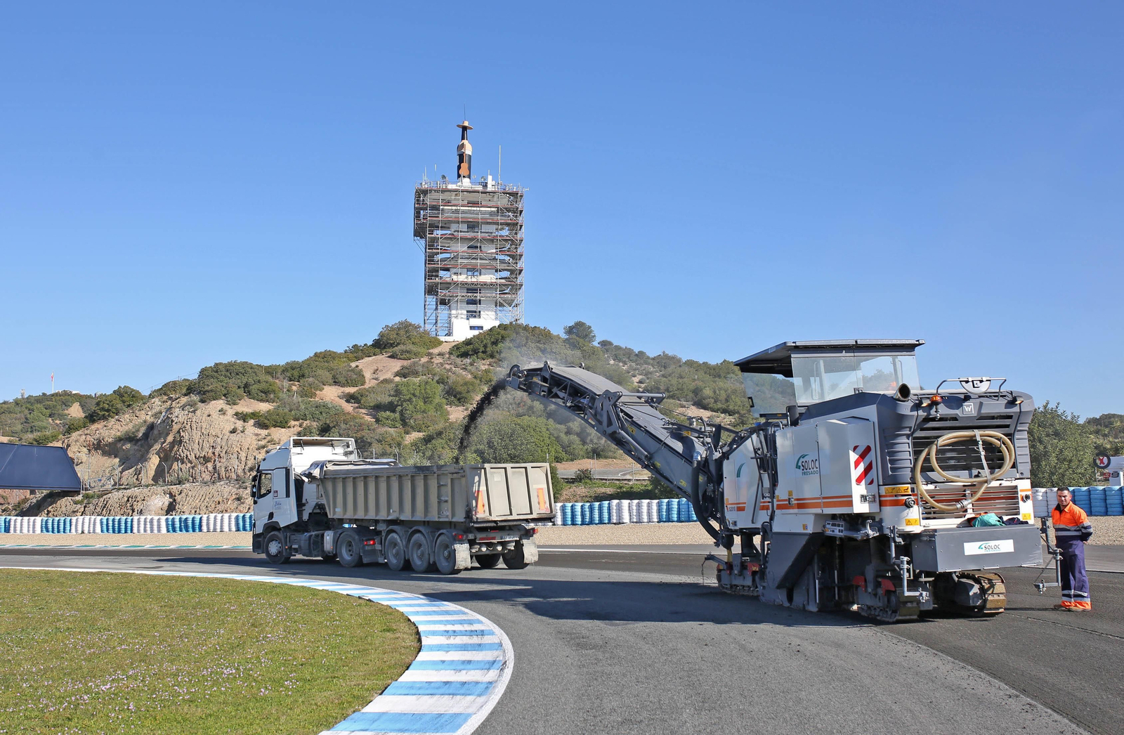 Comienza el reasfaltado del circuito de velocidad de Jerez
