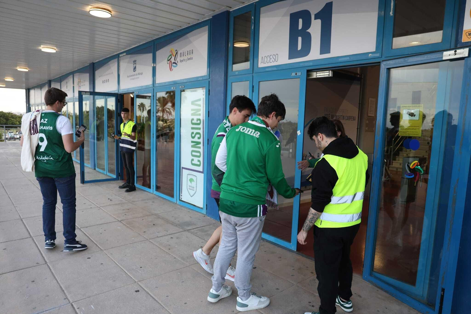 Búscate en las gradas del Carpena en el Unicaja-UCAM Murcia de la BCL