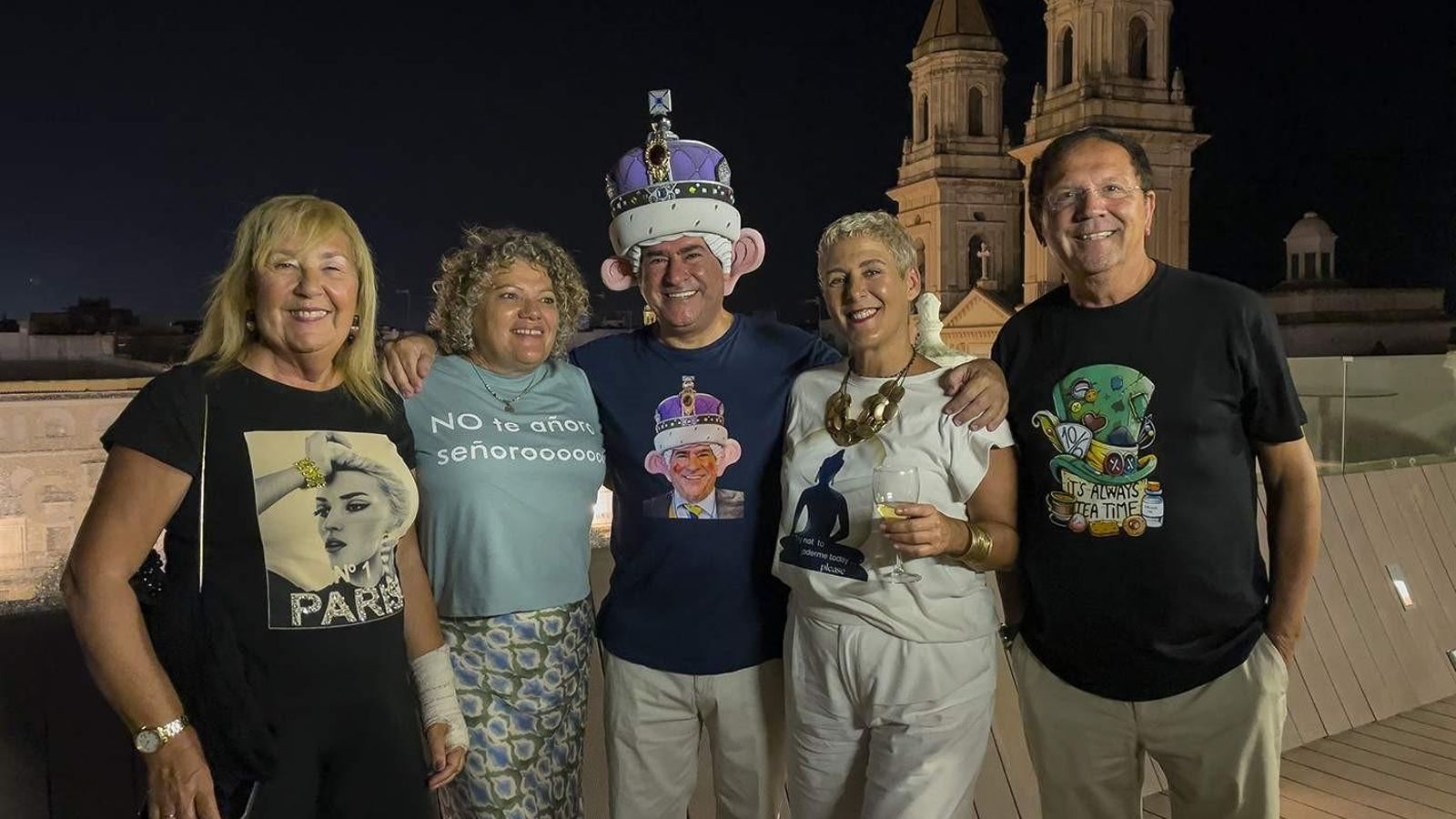 Lola Carrero, Soco Celada, Fernando Estrella, Cuca Marín y Luis Núñez. Lola Carrero, Soco Celada, Fernando Estrella, Cuca Marín y Luis Núñez.
