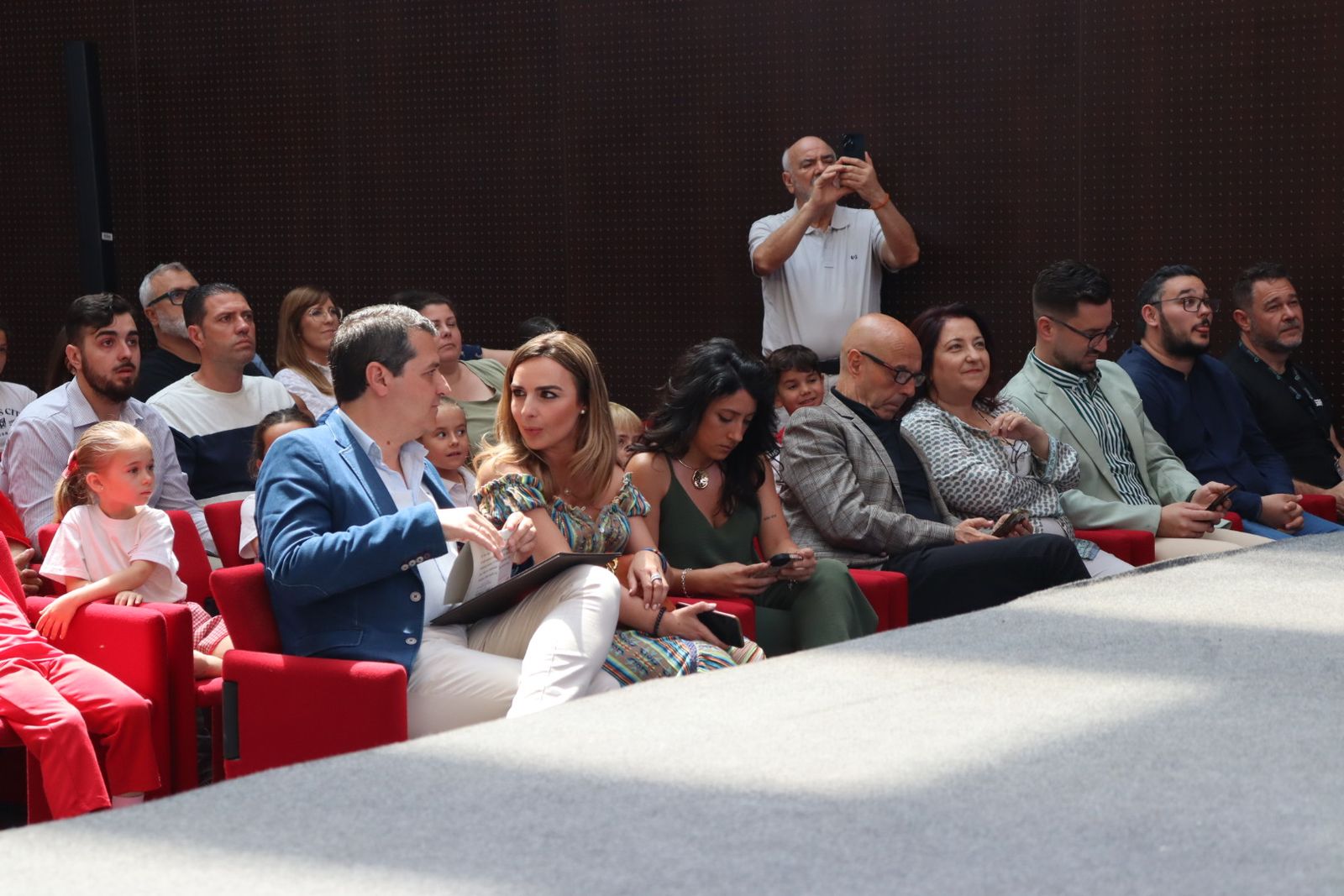 Los patios de colegios e institutos de Córdoba reciben sus premios