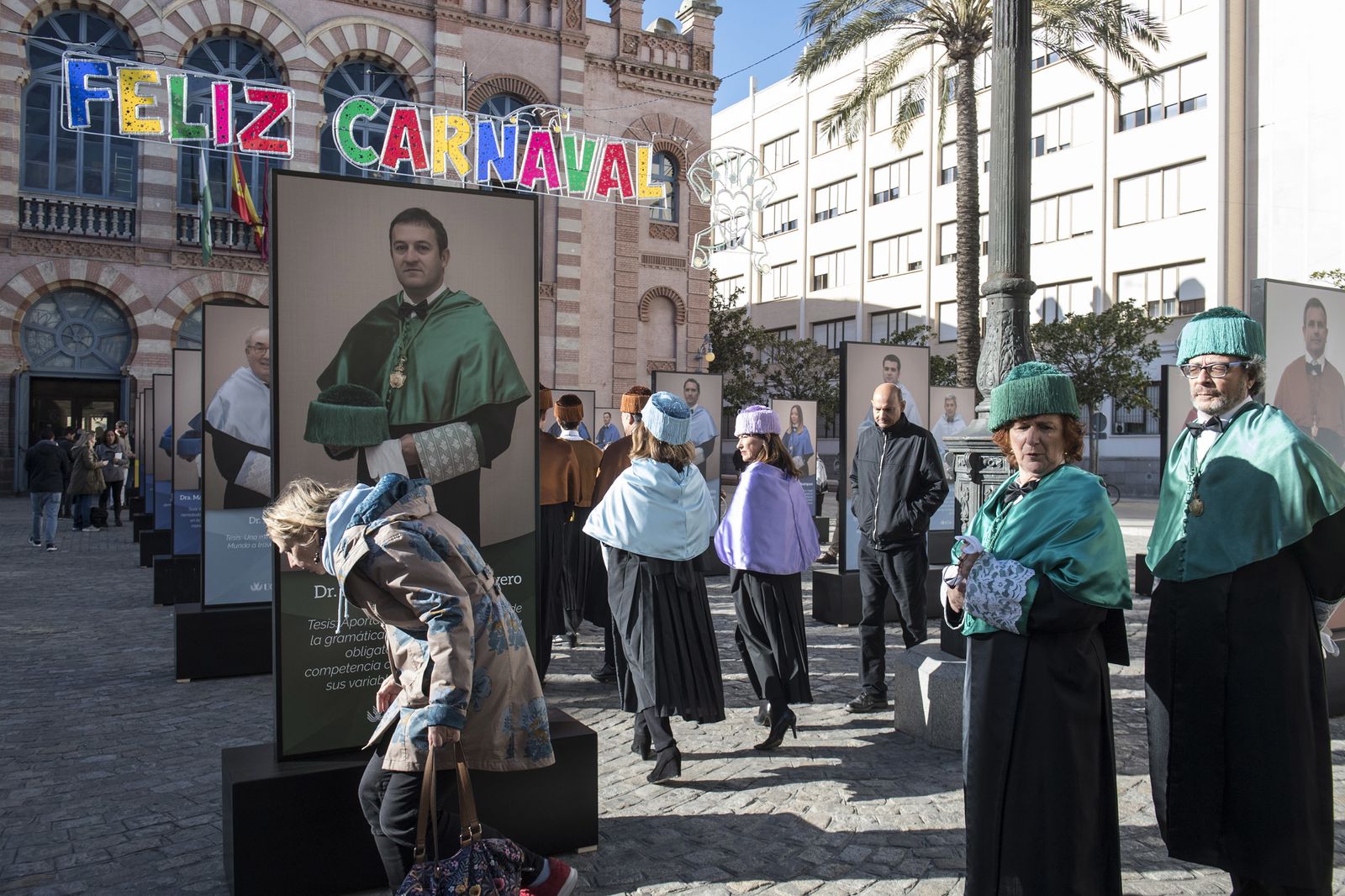 Imágenes del acto de investidura de nuevos doctores de la UCA y entrega de Premios Extraordinarios de Doctorado