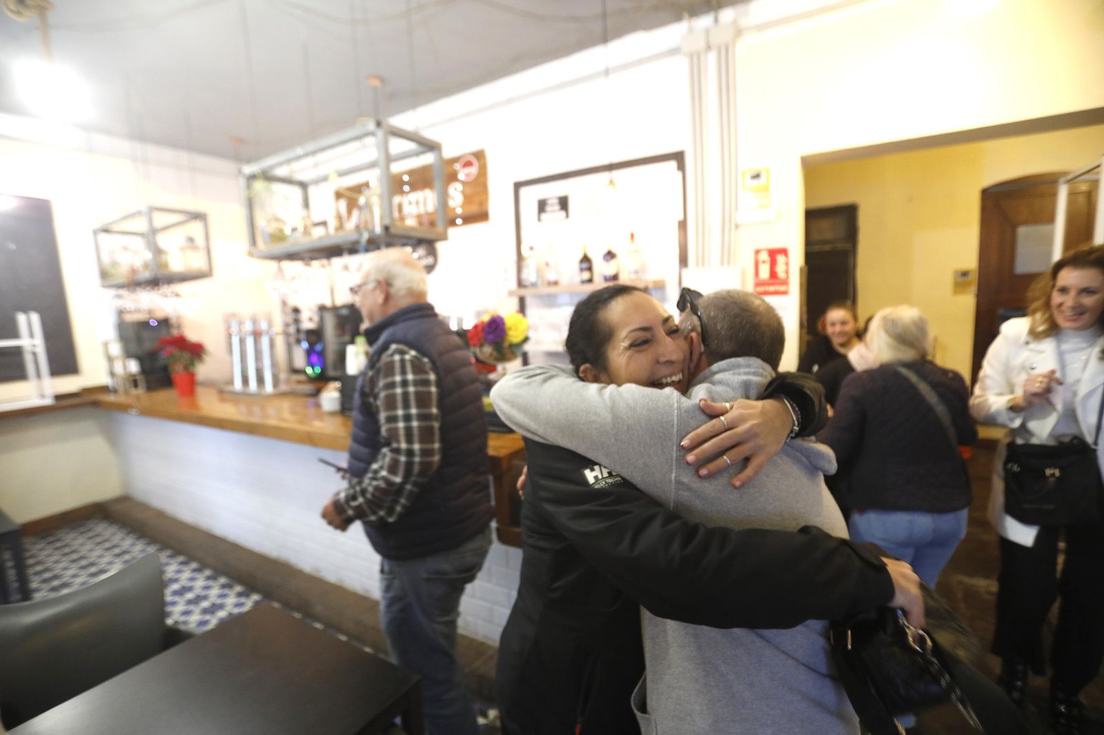 Las fotos de la alegría de los quintos premios en La Línea de la Concepción