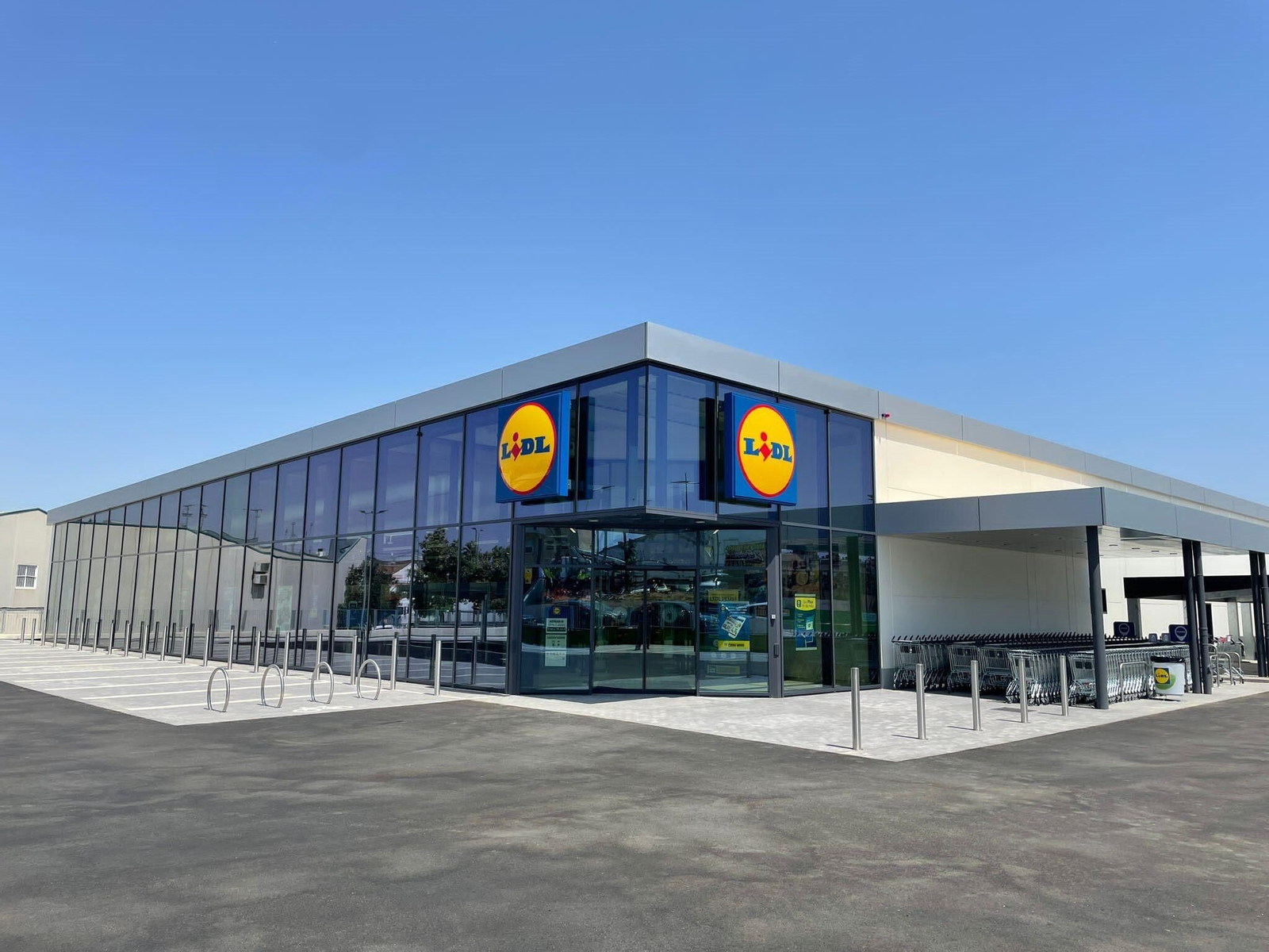 Cesta de la compra: Lidl baja el precio de 200 de sus productos para siempre