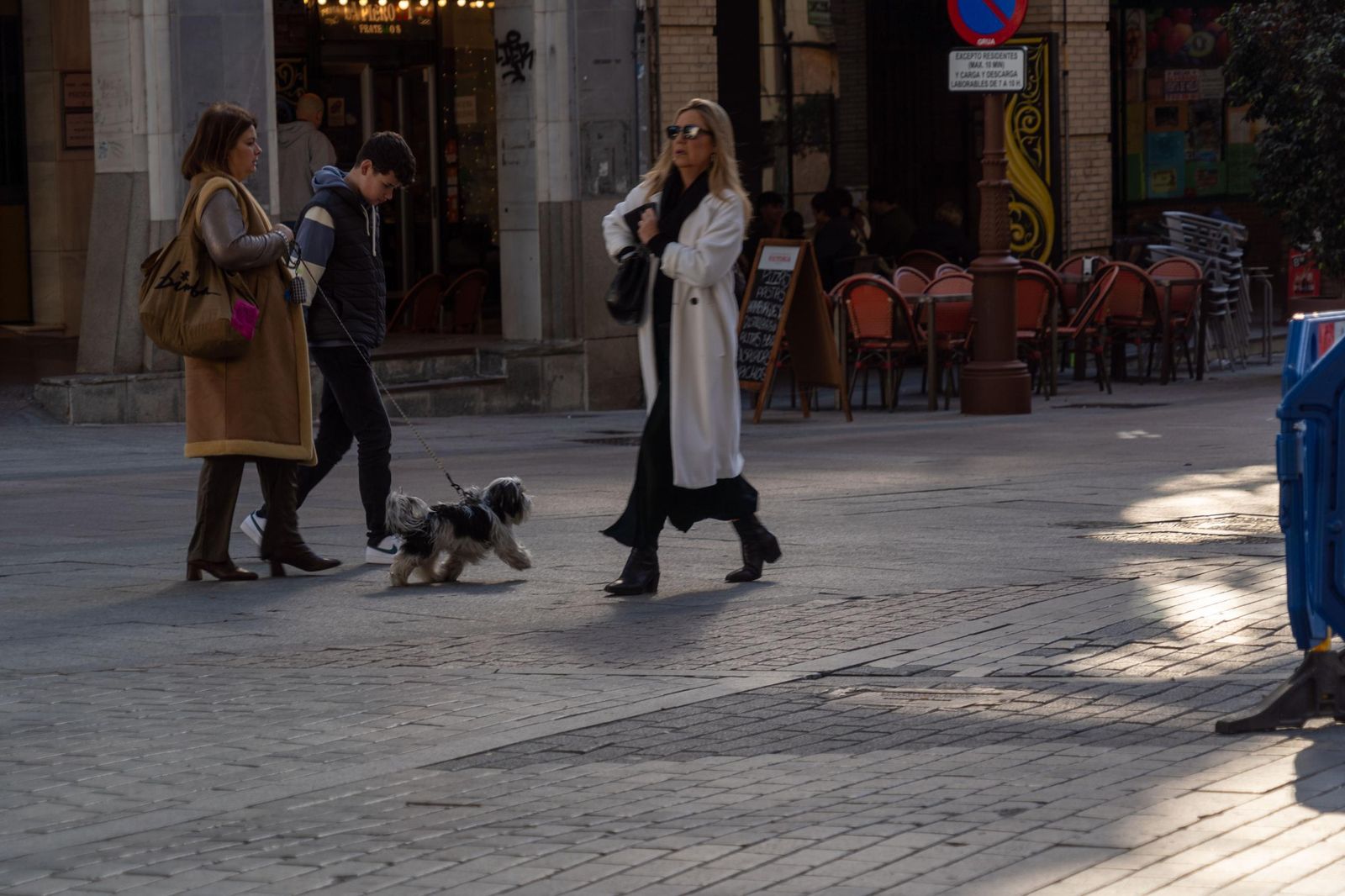 Imágenes de la fiesta del 31 de diciembre en las calles de Huelva