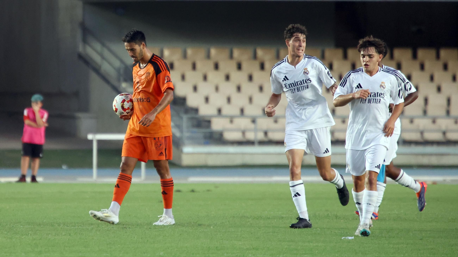 Las mejores imágenes del Xerez CD contra el Real Madrid C en el IX Trofeo Rafa Verdú