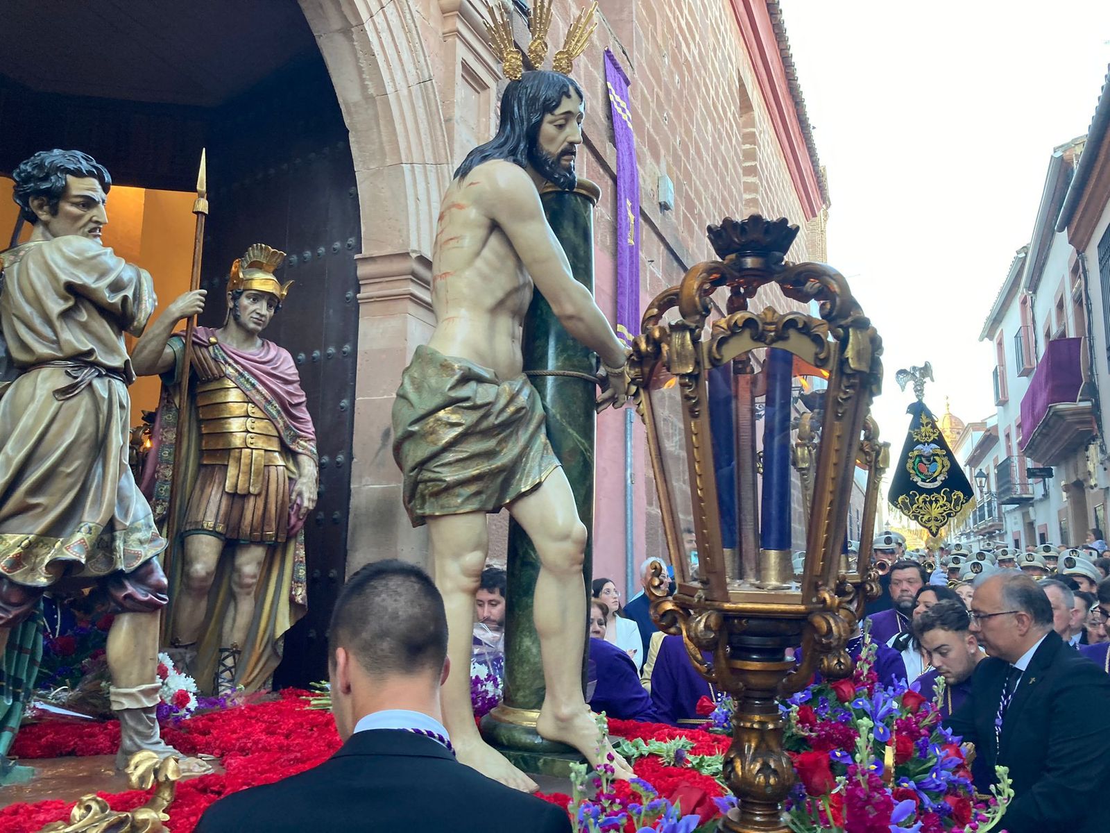 Martes Santo en Montoro: La Vera Cruz, el Imperio Romano y la Flagelación, en imágenes