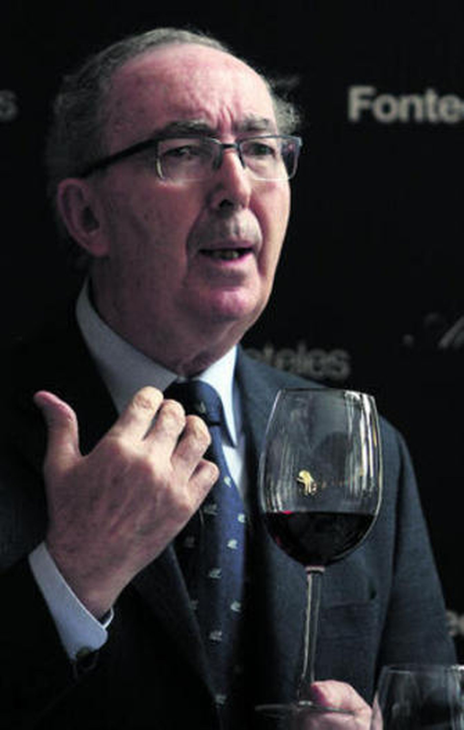 "El vino es un vehículo de amistad y de placer"