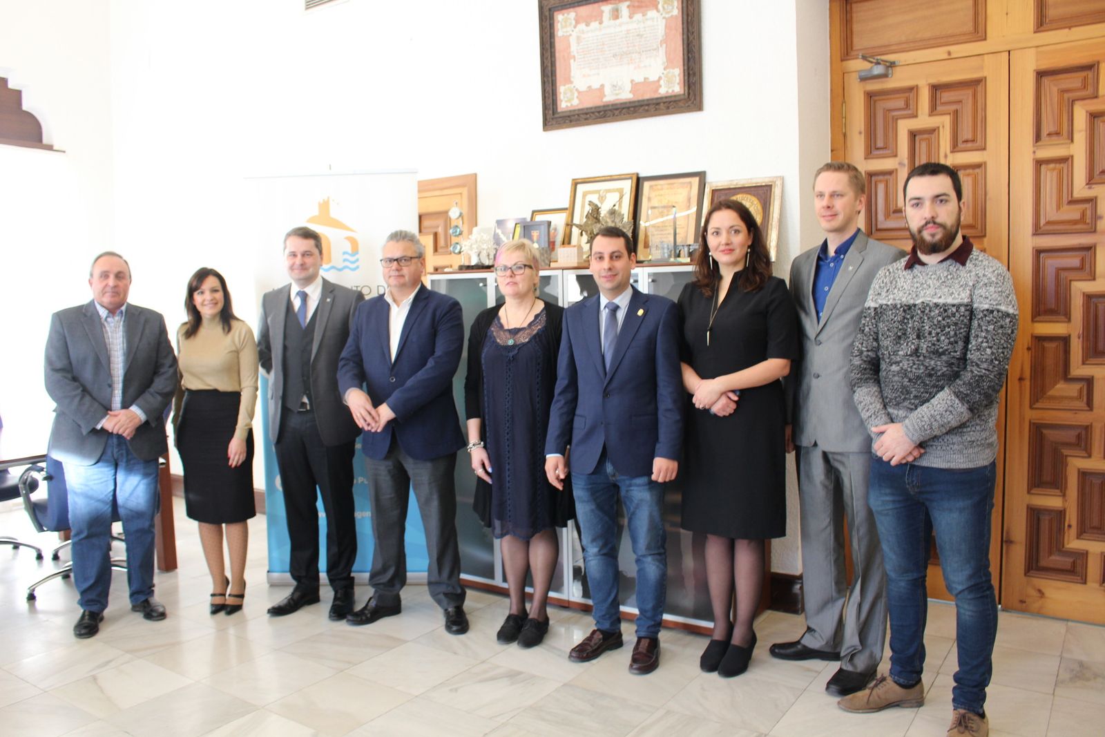 Representantes institucionales de Puente Genil y de la localidad estonia de Viimsi
