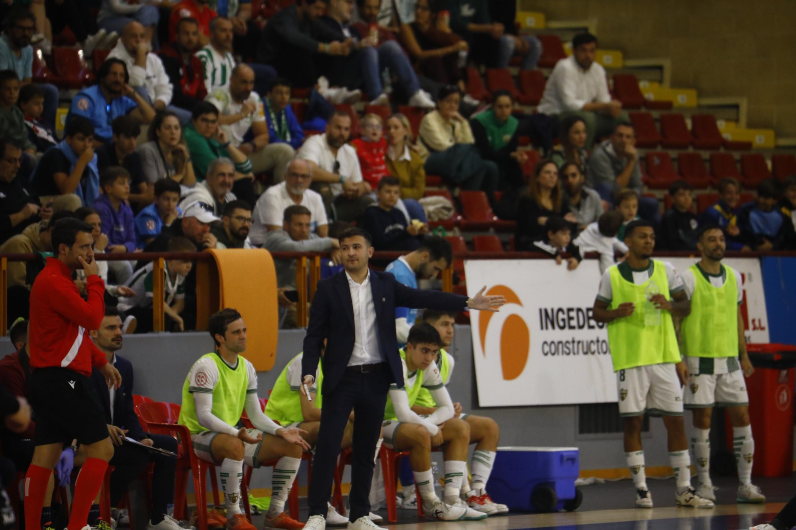 Las mejores fotos del Córdoba Futsal - Burela disputado en Vista Alegre
