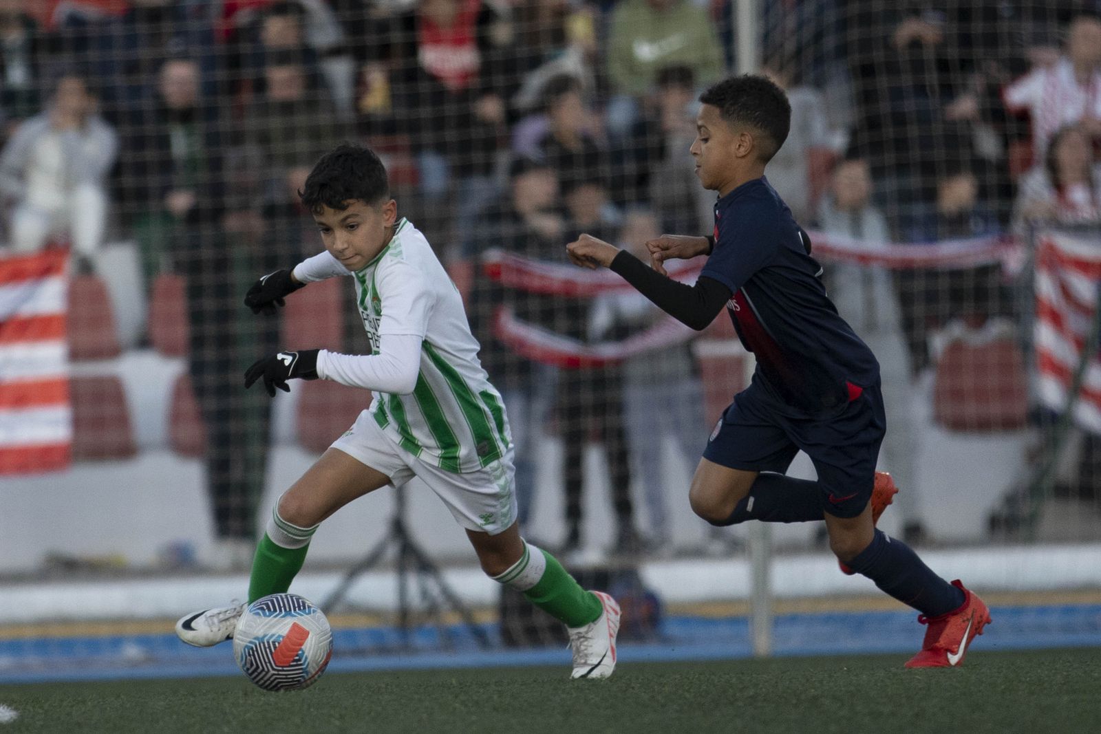 Las mejores imágenes del Torneo Internacional Benjamín de Pinos Puente
