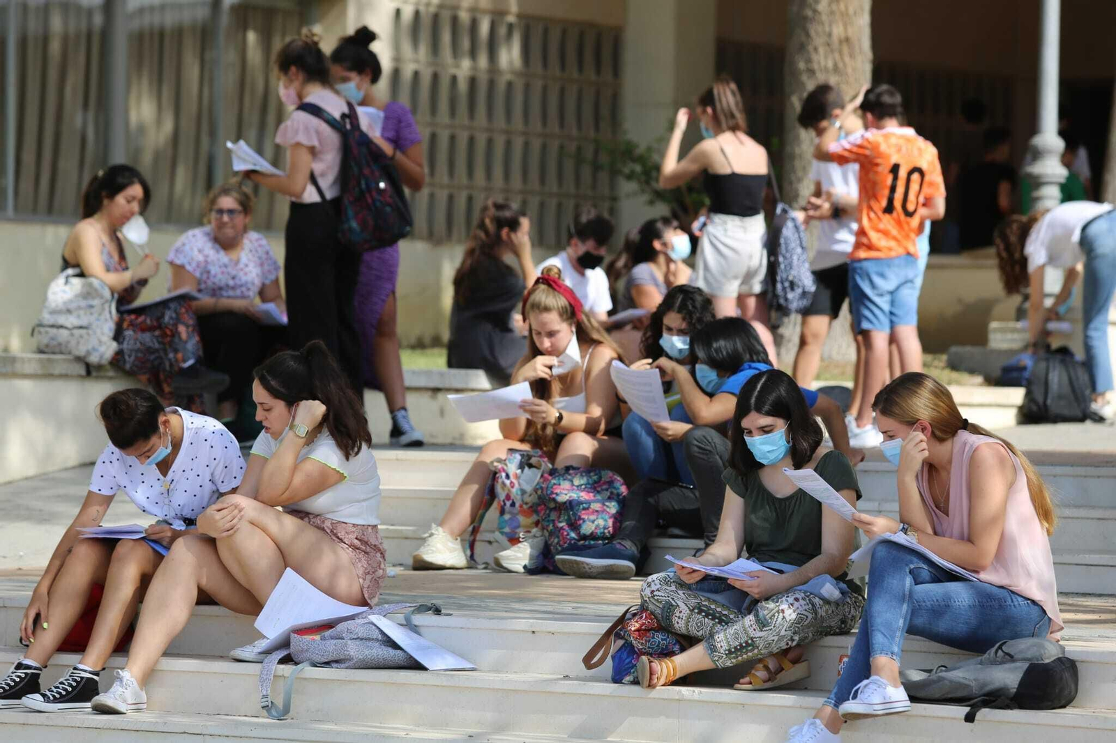 Arranca la Selectividad del coronavirus y las mascarillas en Málaga, en fotos
