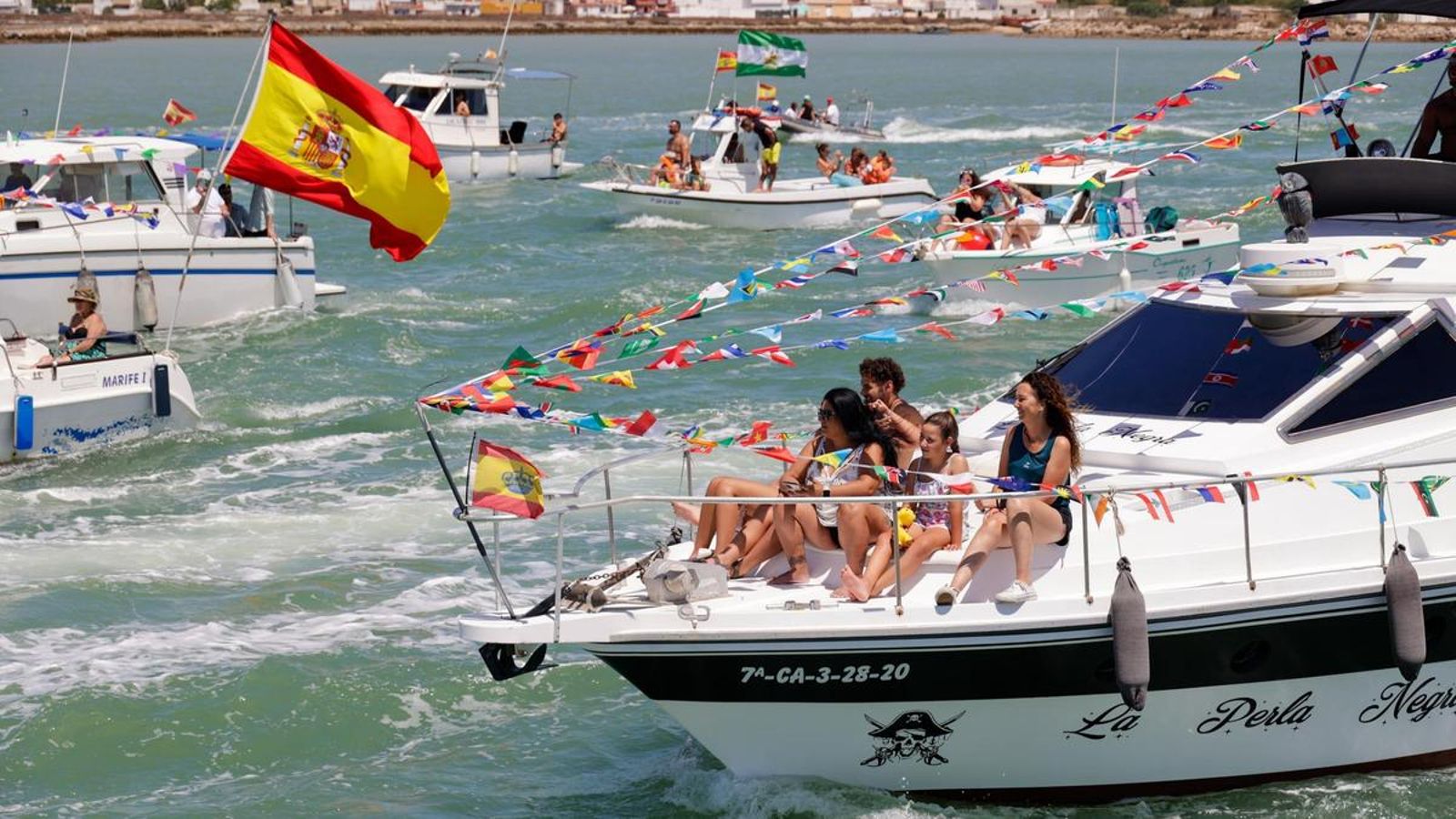 Gran ambiente y participación en este acto. Gran ambiente y participación en este acto.