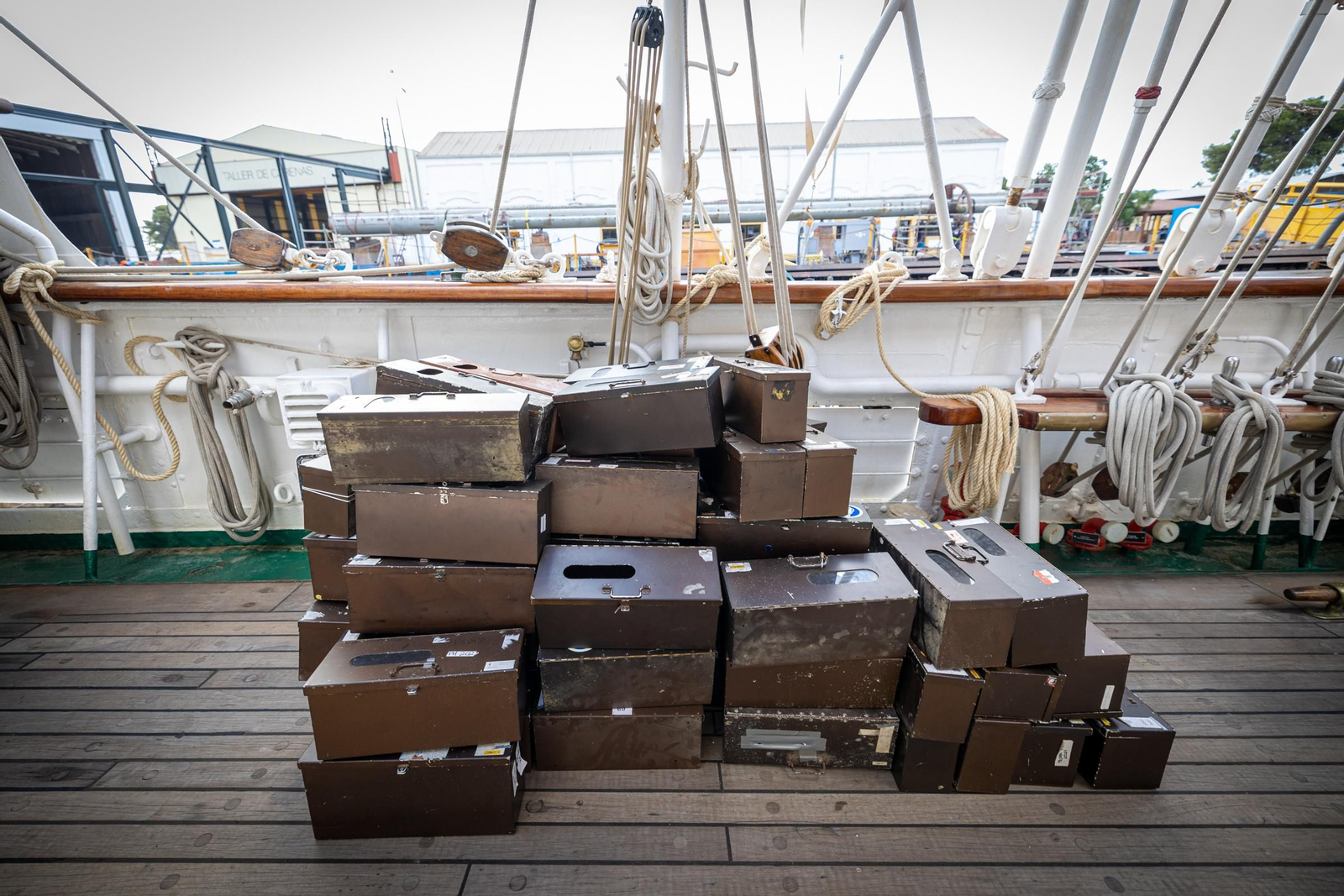 Un recorrido completo por las obras del buque escuela 'Juan Sebastián de Elcano'