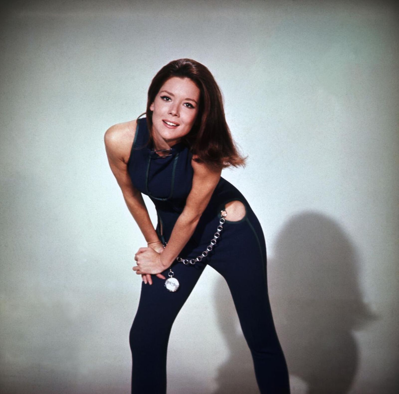 Diana Rigg en la serie británica sesentera 'Los vengadores'
