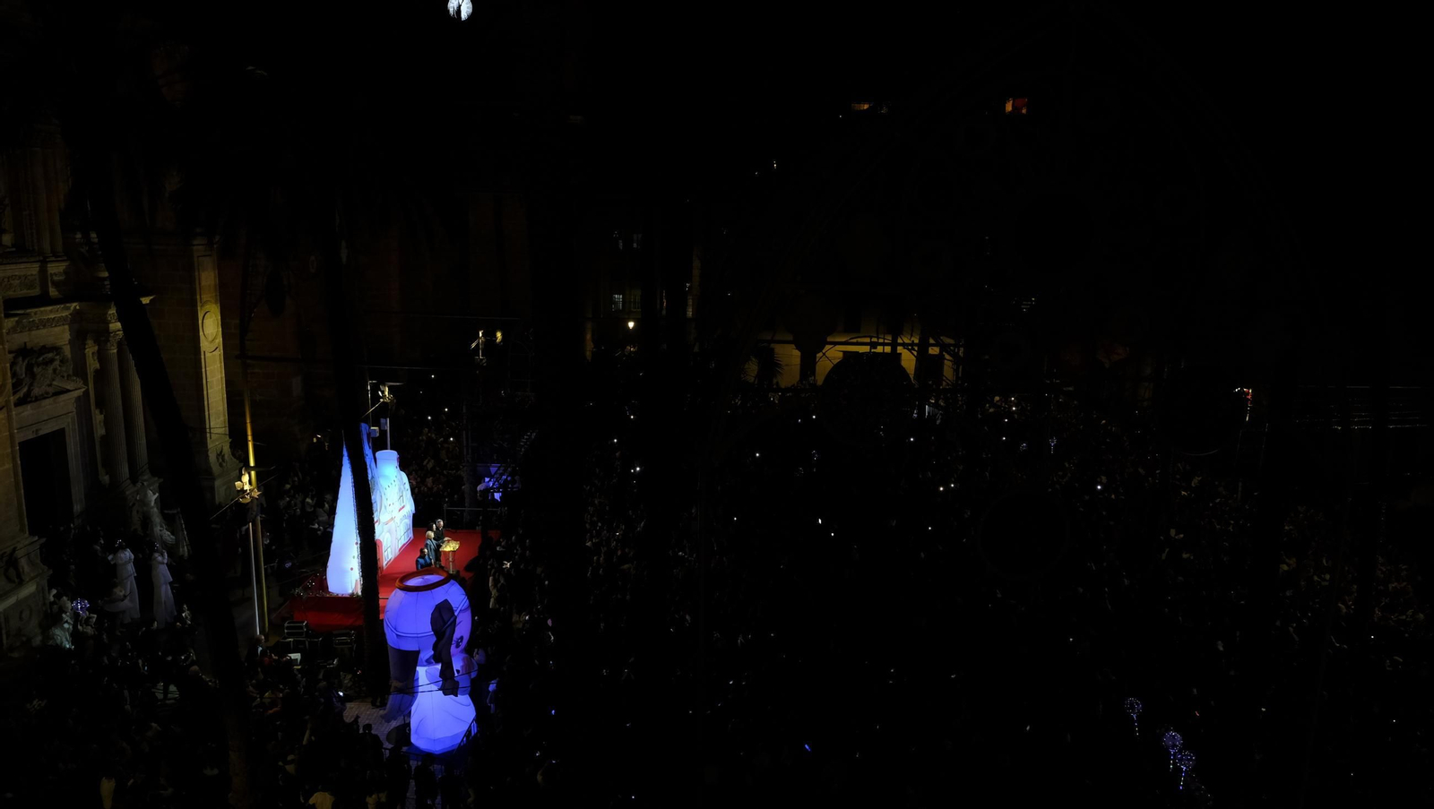 Las mejores imágenes del encendido navideño en Almería